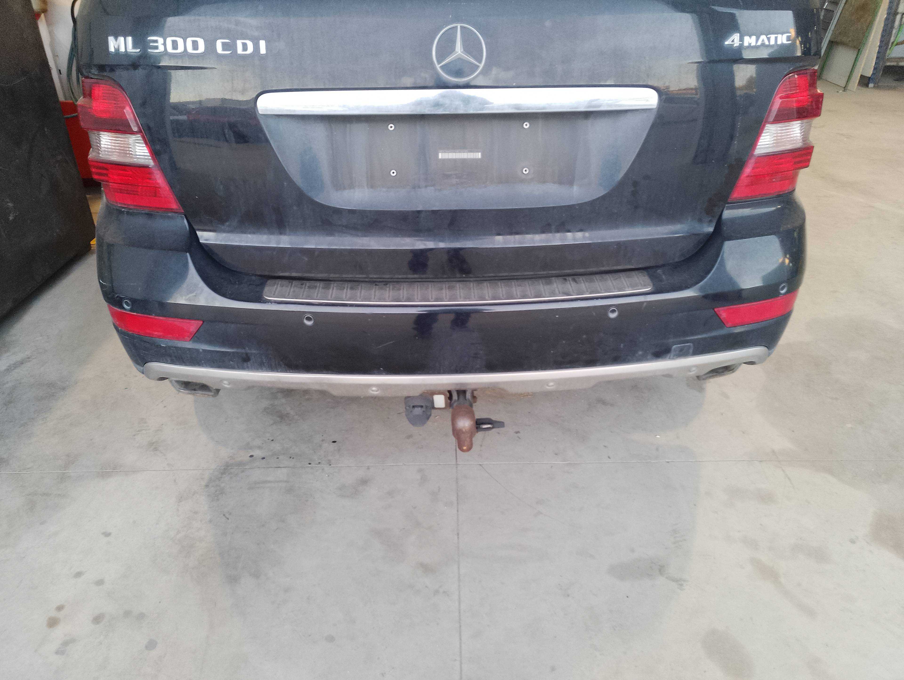 Recambio de paragolpes trasero para mercedes-benz clase gl (x164) 350 bluetec (164.824) referencia OEM IAM a1648802940  