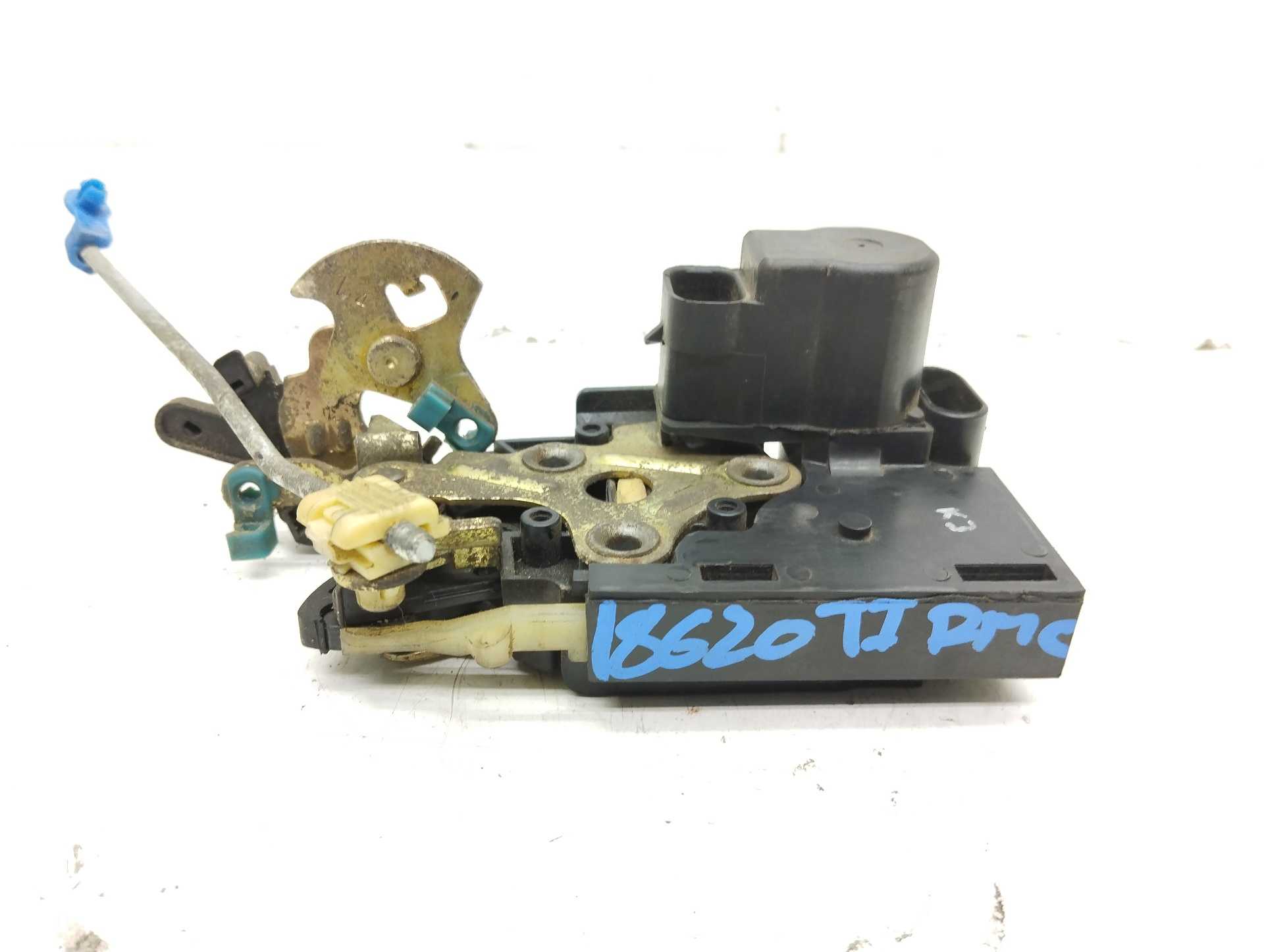 Recambio de cerradura puerta trasera izquierda para chevrolet nubira berlina 1.6 cat referencia OEM IAM   
