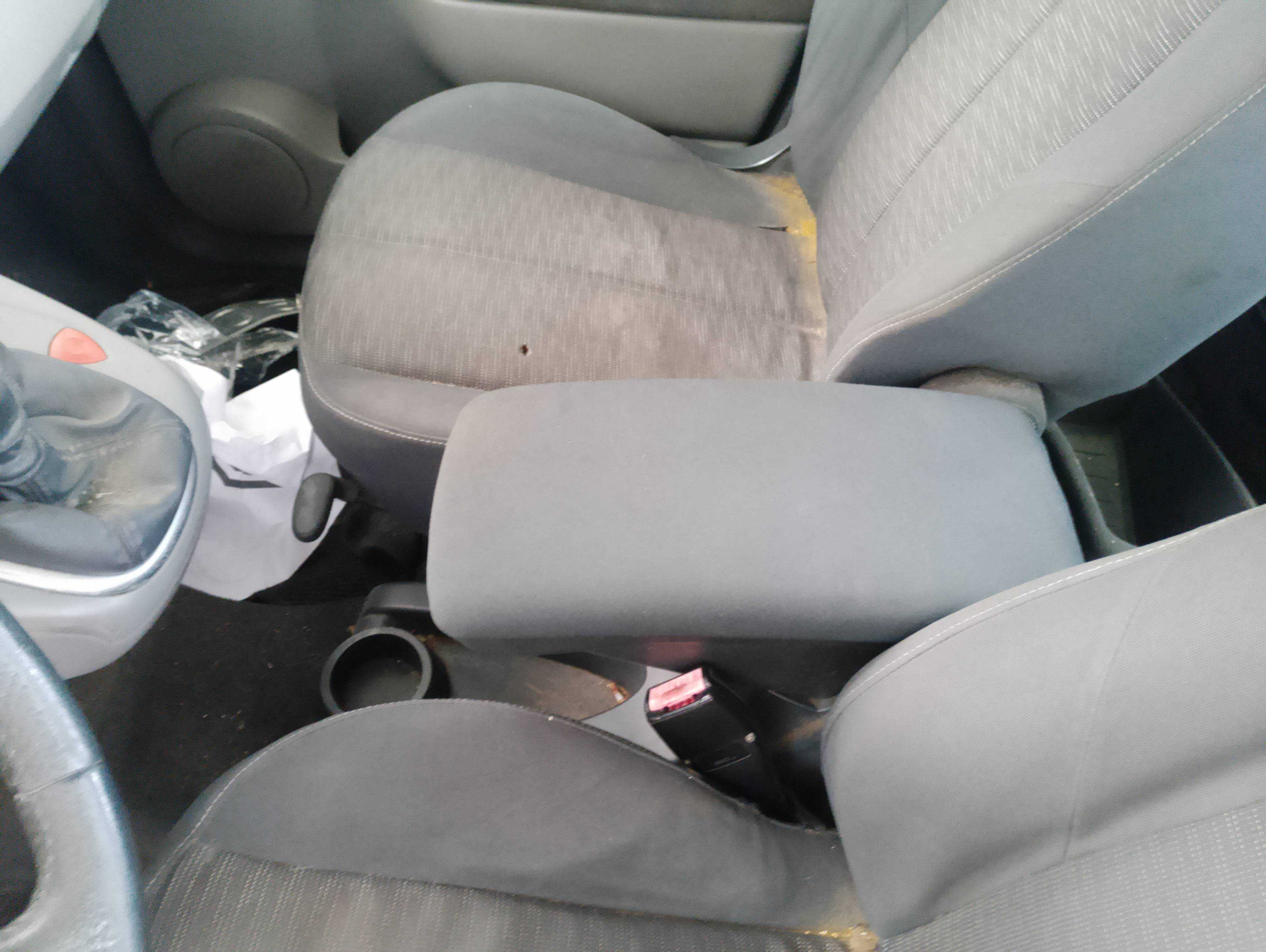 Recambio de apoyabrazos central para renault scenic ii authentique referencia OEM IAM   