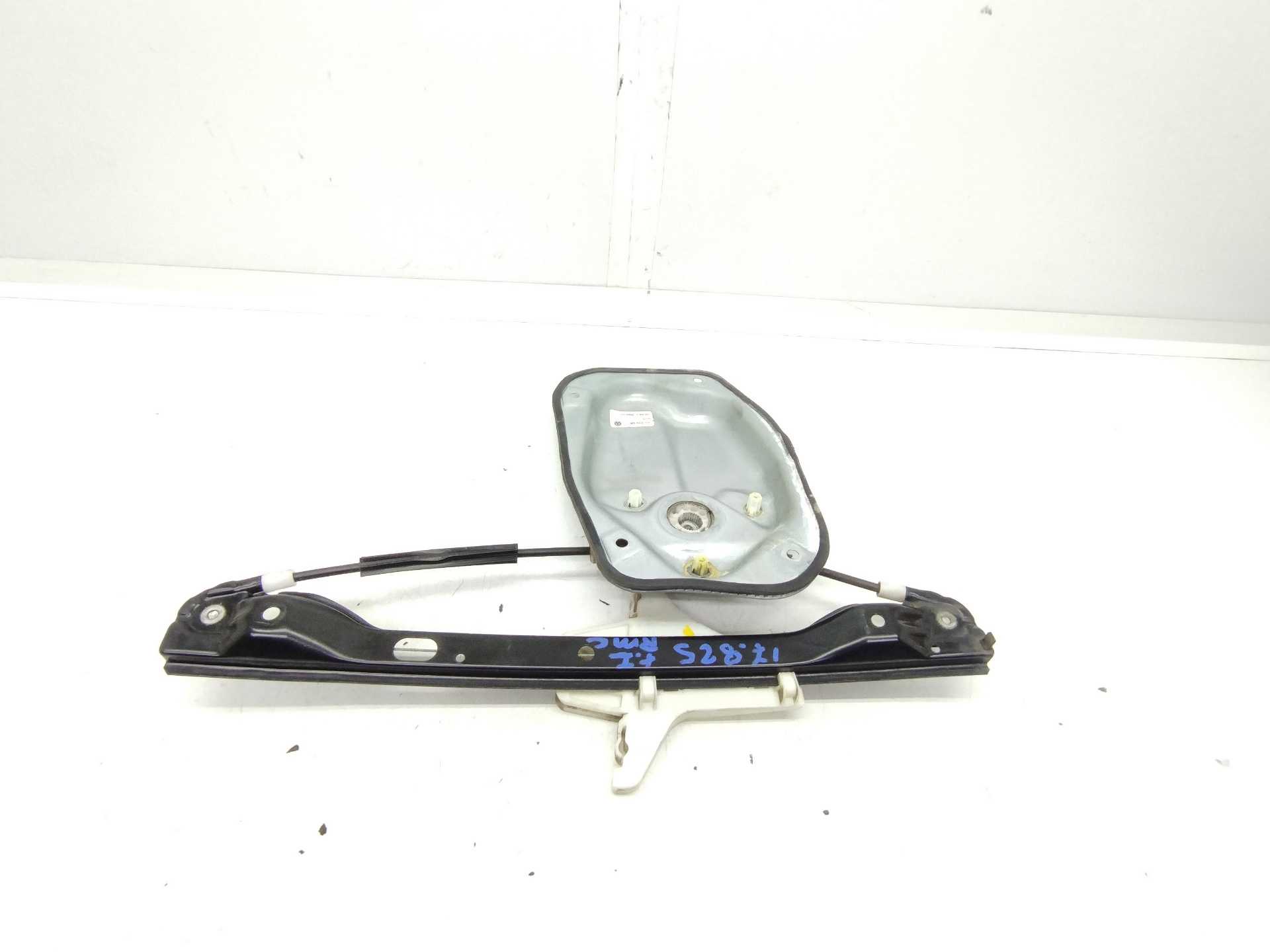 Recambio de elevalunas trasero izquierdo para volkswagen jetta (1k2) 2.0 tdi referencia OEM IAM 1K5839461  