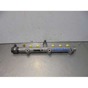 RAMPA INYECTORA 314004A440 BOSCH 