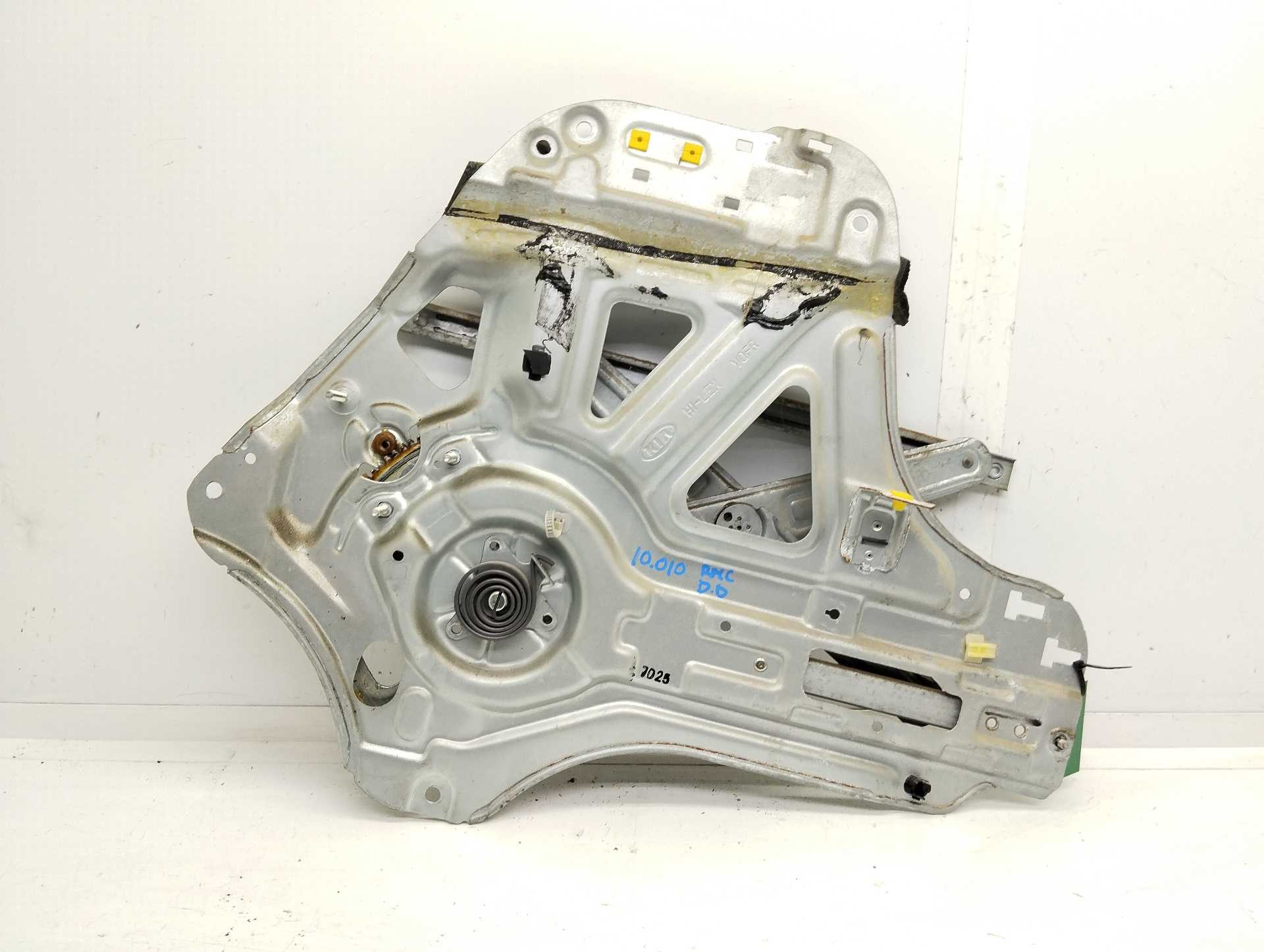 Recambio de elevalunas delantero derecho para kia carnival 2.9 crdi vgt active referencia OEM IAM   