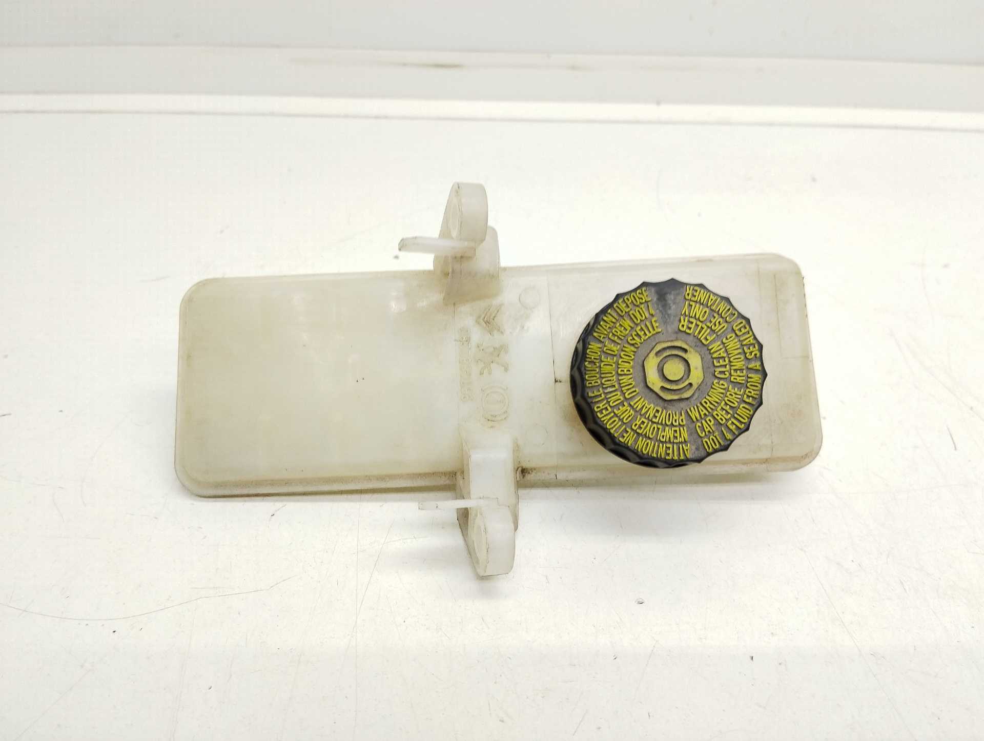 Recambio de deposito servo para citroën c4 picasso origins referencia OEM IAM 9674882280  