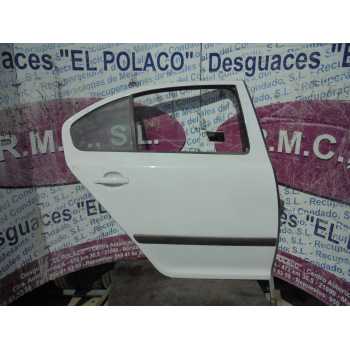 PUERTA TRASERA DERECHA 