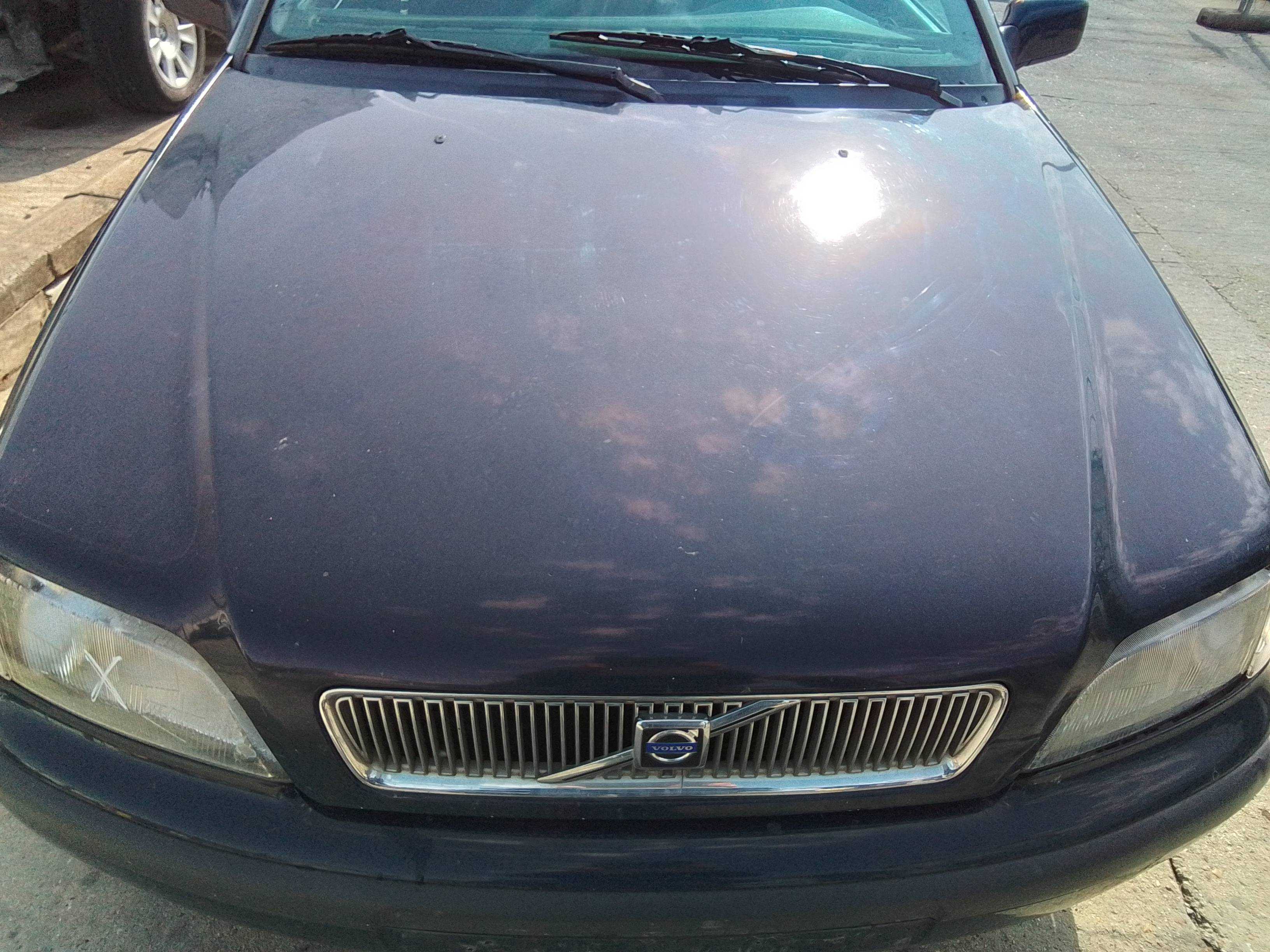 Recambio de capo para volvo s40 berlina td referencia OEM IAM   