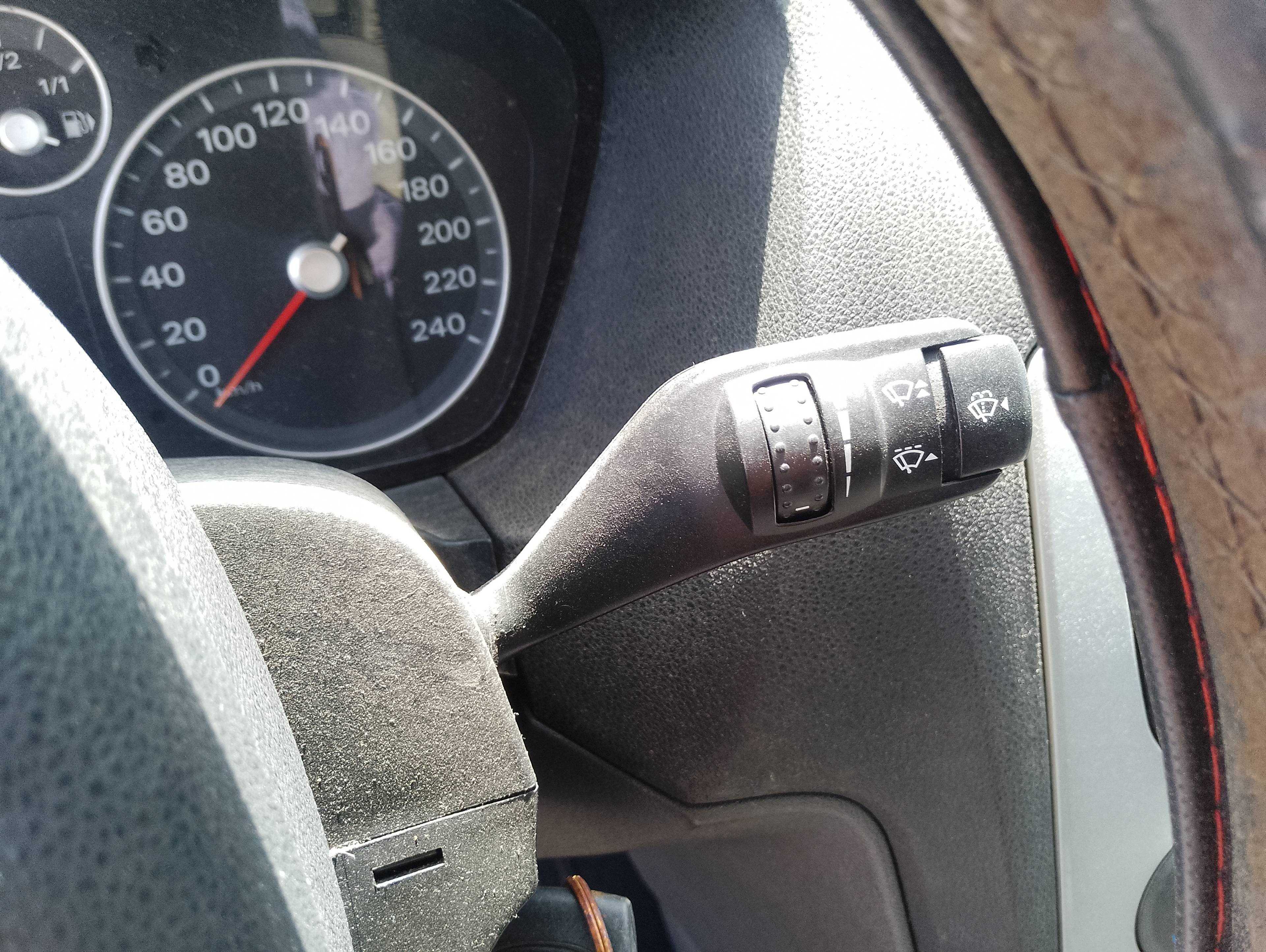 Recambio de mando limpia para ford focus berlina (cap) ambiente (d) referencia OEM IAM   