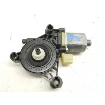MOTOR ELEVALUNAS DELANTERO DERECHO 5Q0959801A 