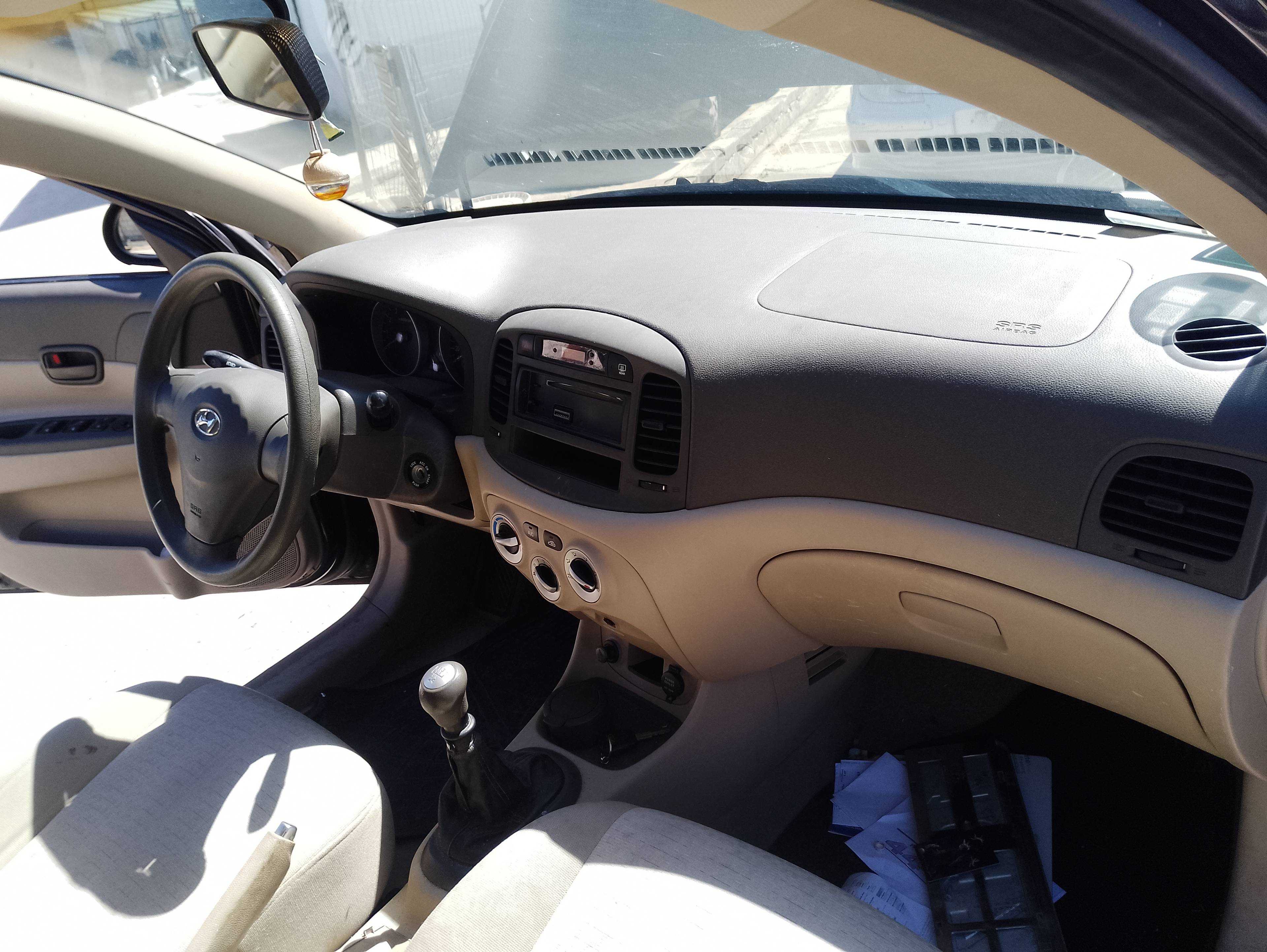 Recambio de salpicadero para hyundai accent (mc) gl referencia OEM IAM   