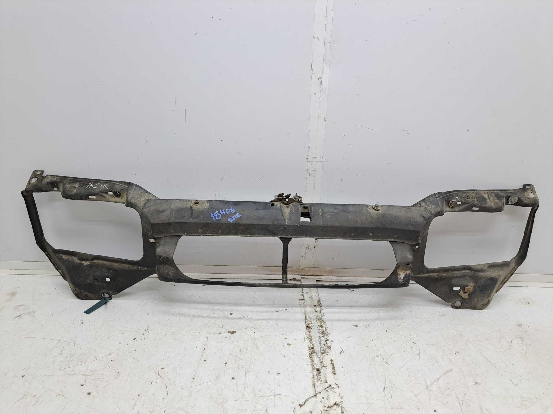 Recambio de panel frontal para peugeot expert kombi 2.0 hdi (dw10bted) referencia OEM IAM  7104G9 