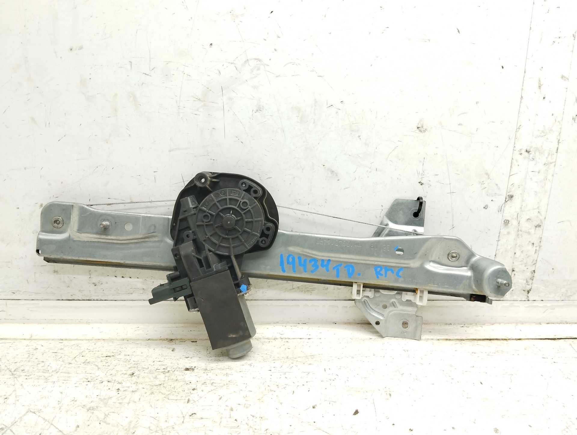 Recambio de elevalunas trasero derecho para renault scenic iv zen referencia OEM IAM 402805F  