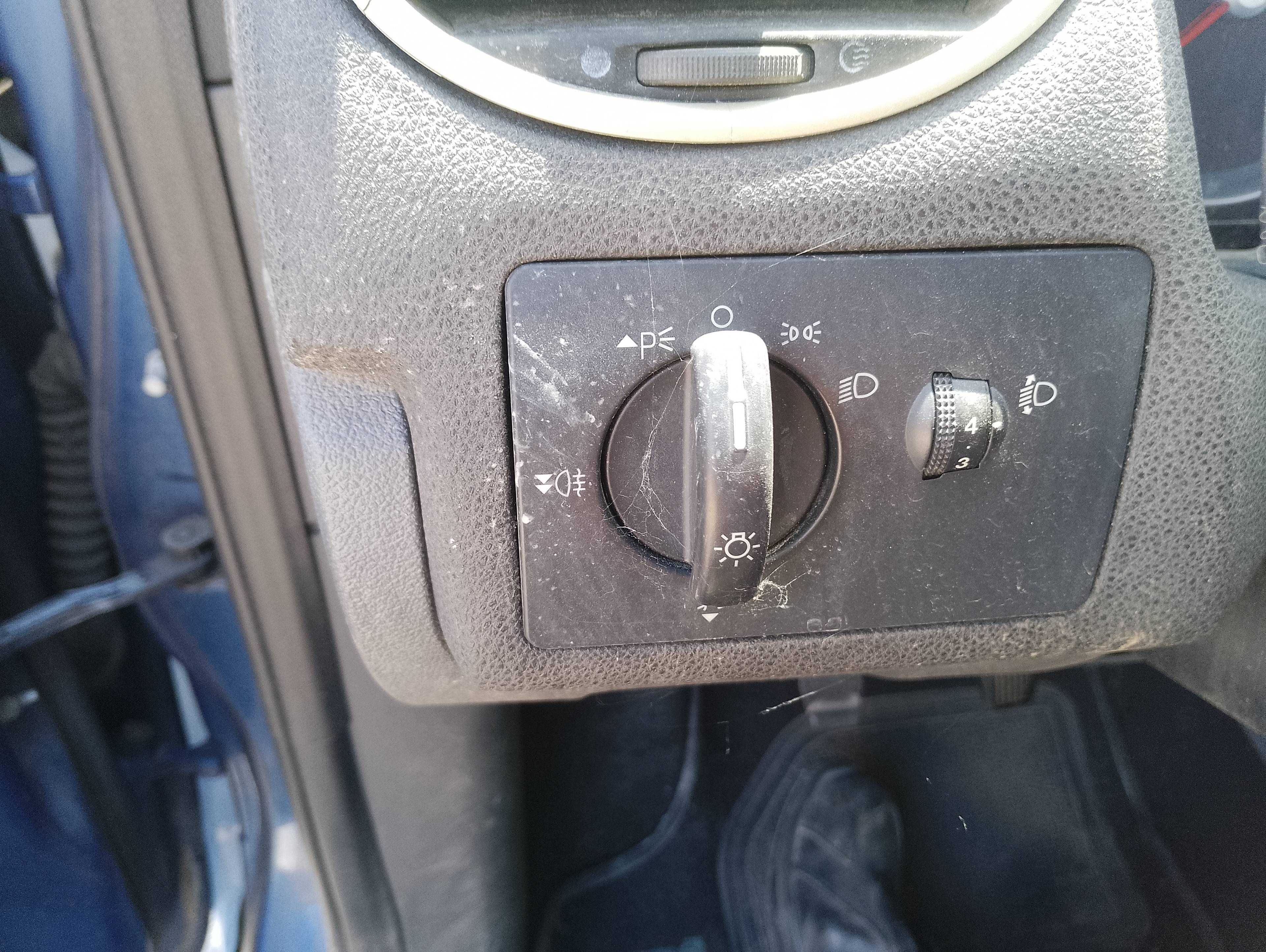 Recambio de mando luces para ford focus berlina (cap) ambiente (d) referencia OEM IAM   