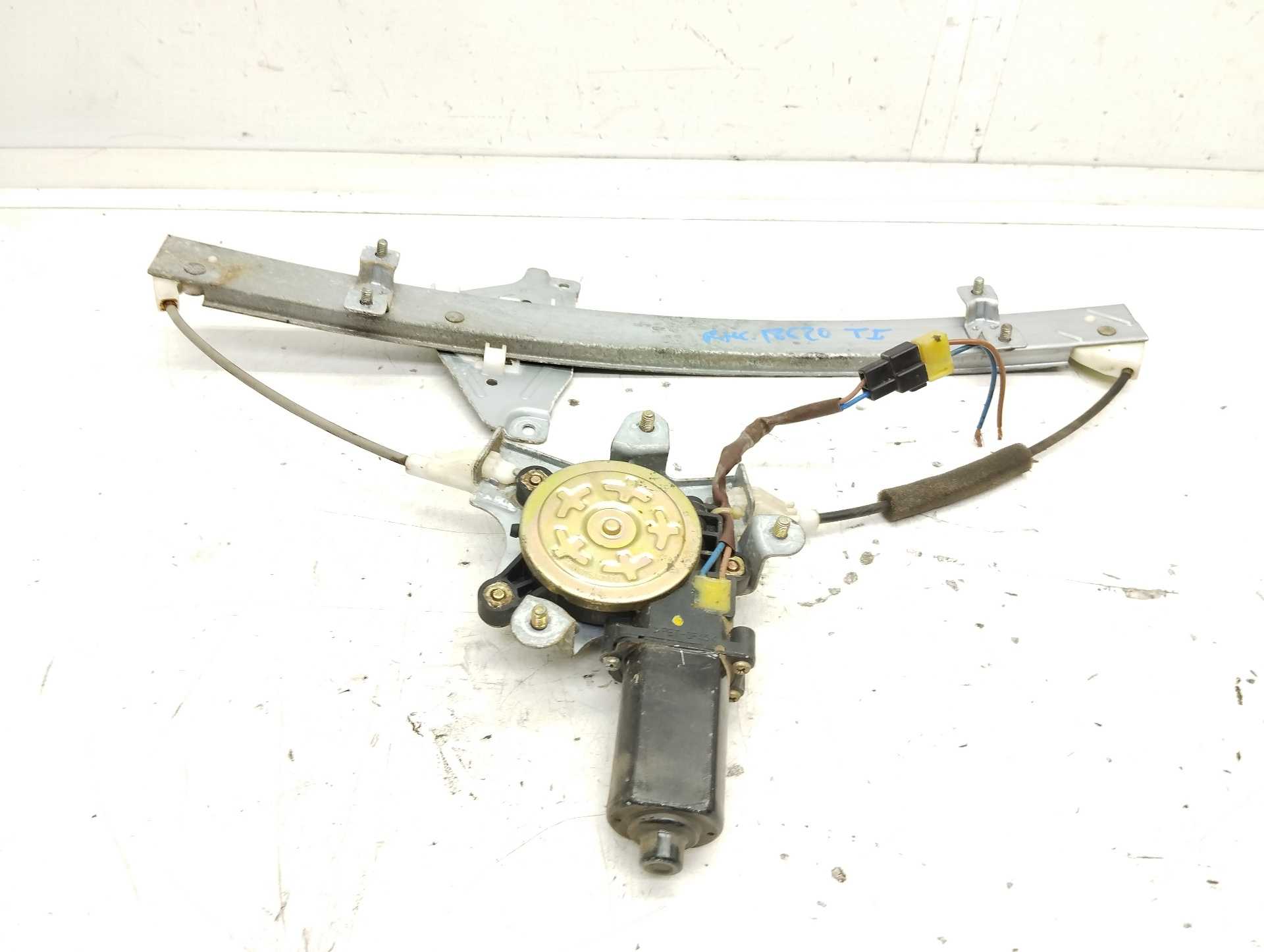 Recambio de elevalunas trasero izquierdo para chevrolet nubira berlina 1.6 cat referencia OEM IAM 96549518  