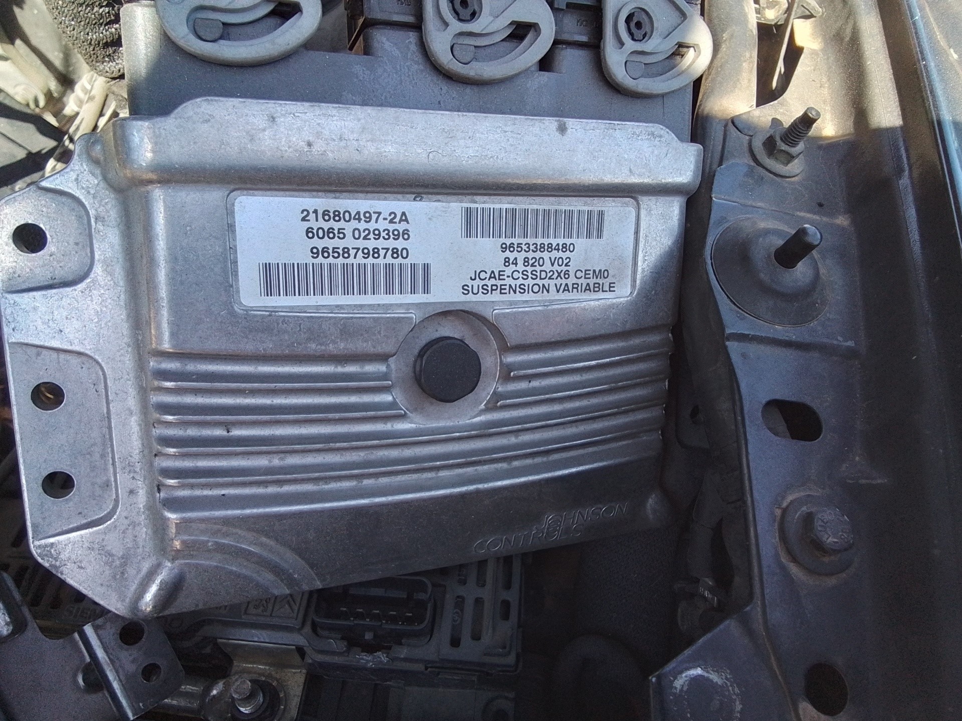 Recambio de centralita suspension para peugeot 407 coupe básico referencia OEM IAM   
