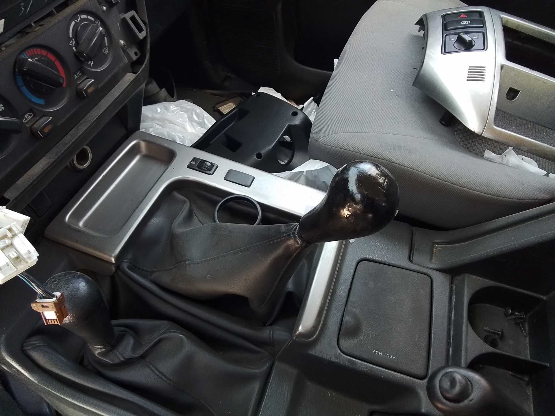 Recambio de palanca cambio para nissan patrol gr (y61) elegance referencia OEM IAM   