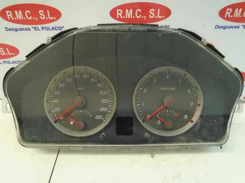 Recambio de reloj cuenta kilometros para volvo s40 berlina 1.8i referencia OEM IAM 8697035  
