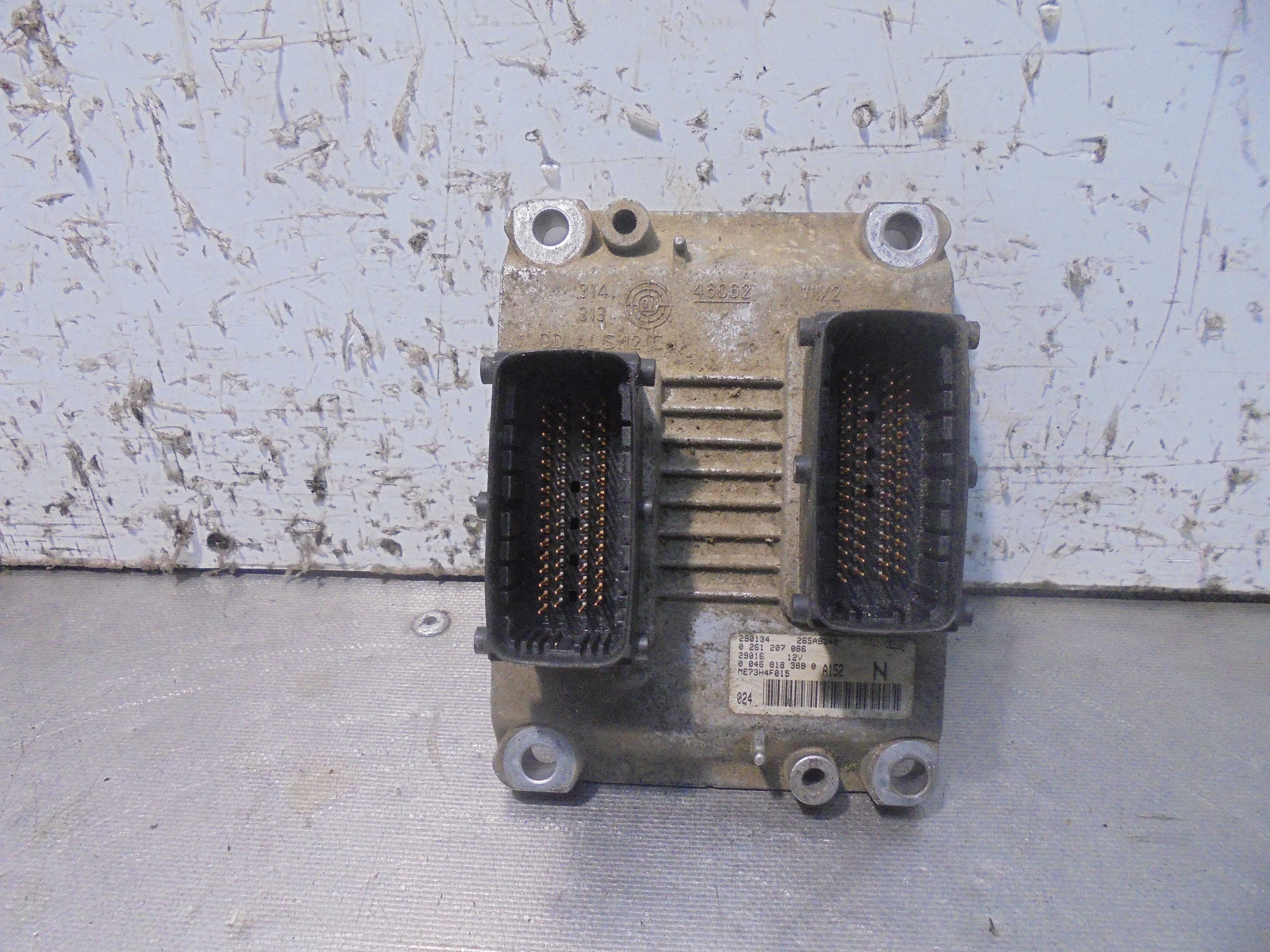 Recambio de centralita motor uce para fiat stilo (192) 1.2 16v referencia OEM IAM 0261207086  