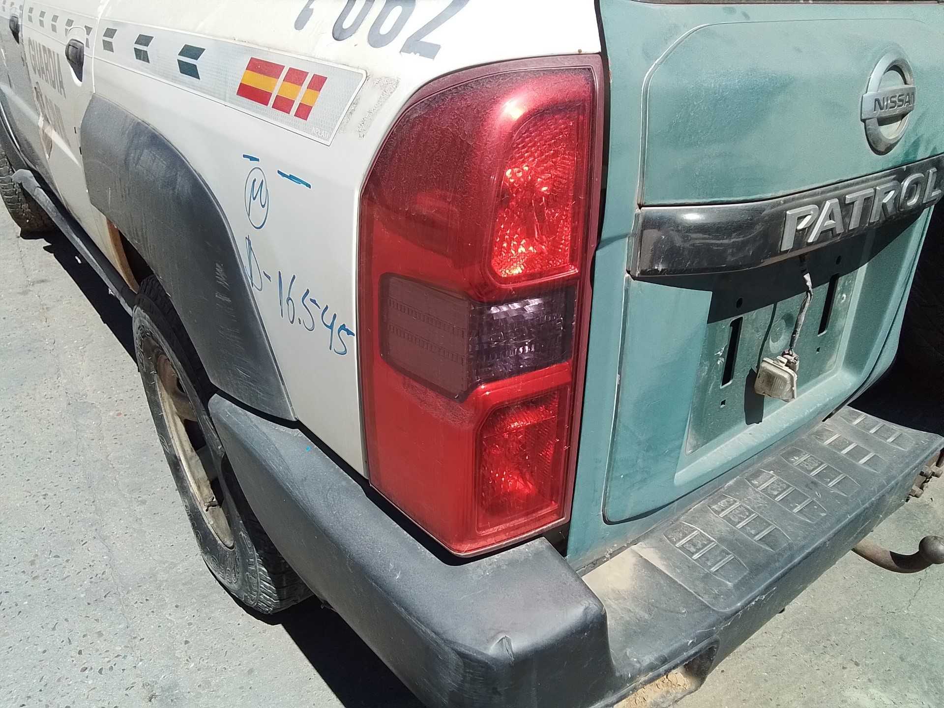 Recambio de piloto trasero izquierdo para nissan patrol gr (y61) elegance referencia OEM IAM   