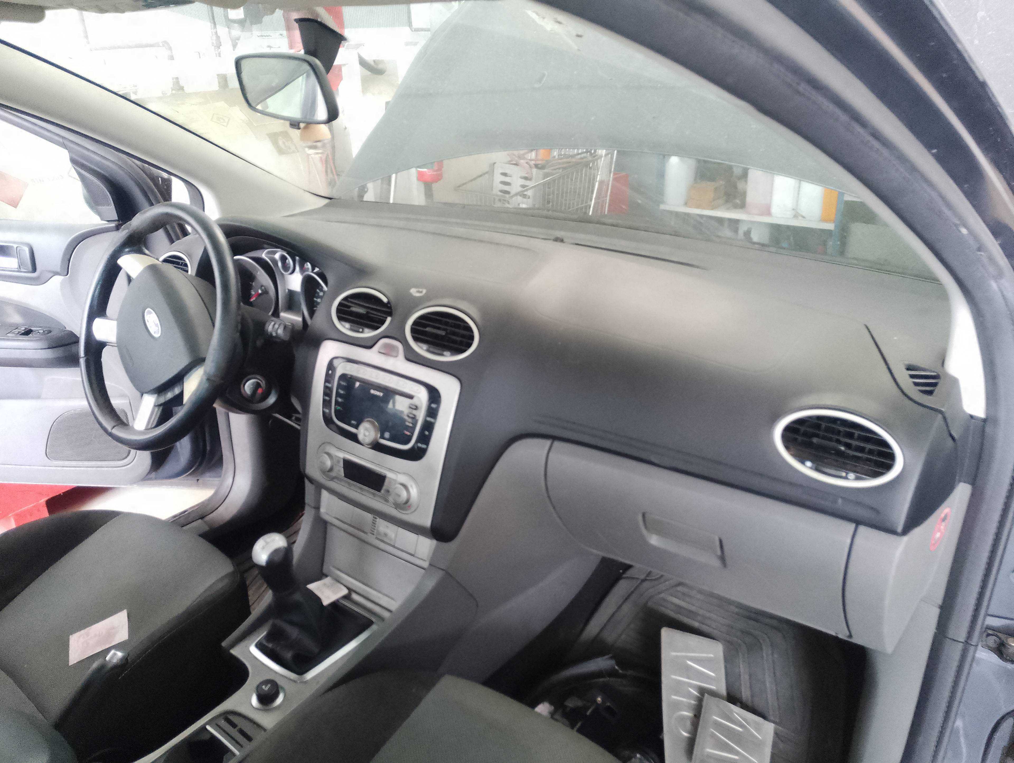 Recambio de salpicadero para ford focus berlina (cap) ambiente (d) referencia OEM IAM   