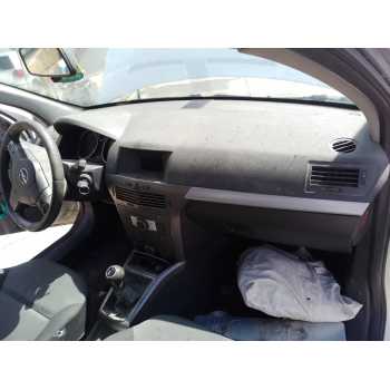 Recambio de salpicadero para opel astra h berlina cosmo referencia OEM IAM   