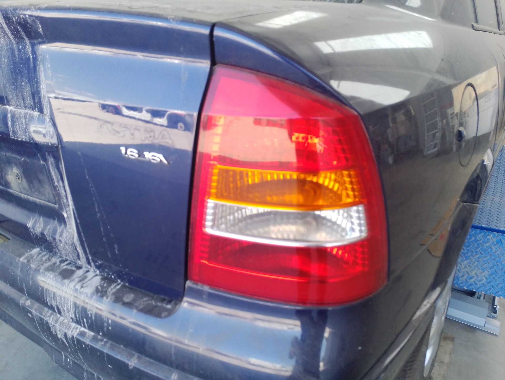 Recambio de piloto trasero derecho para opel astra g sedán (t98) 1.6 16v (f69) referencia OEM IAM 9117441  