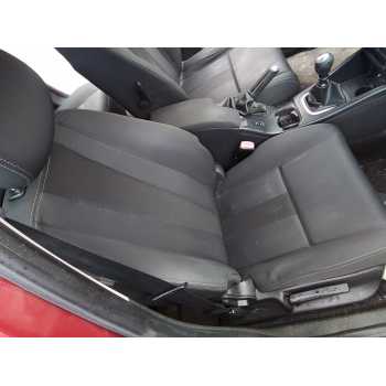 ASIENTO DELANTERO DERECHO 
