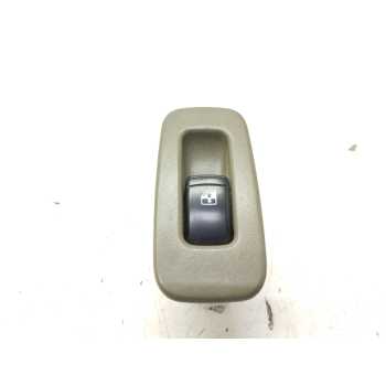 Recambio de mando elevalunas trasero derecho para chevrolet nubira berlina 1.6 cat referencia OEM IAM 612W162001  