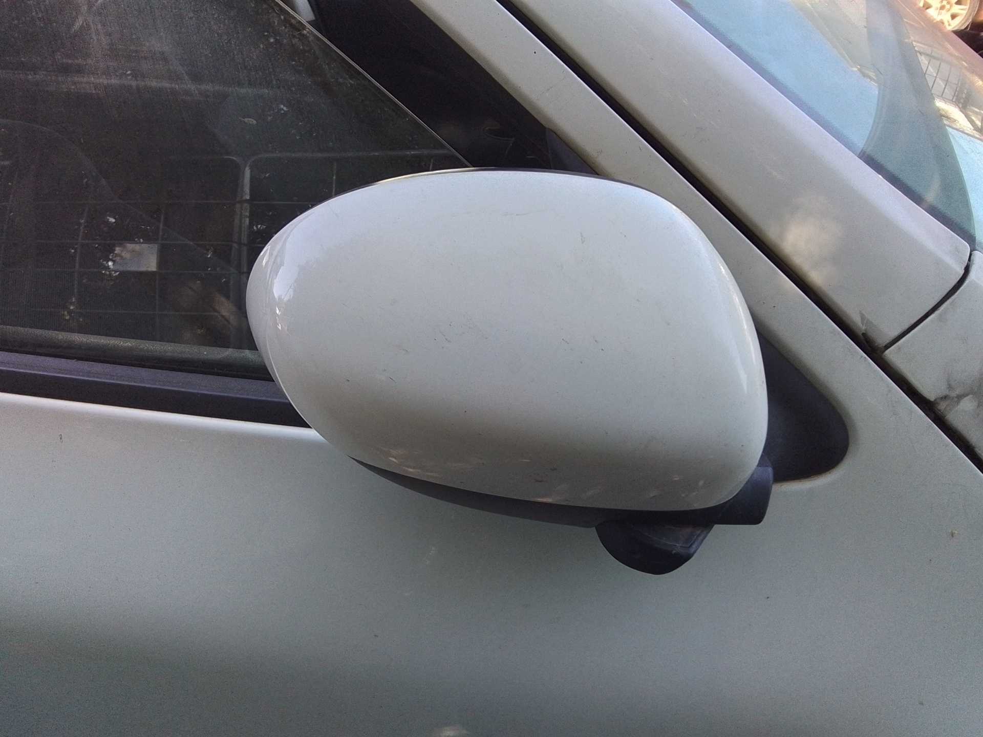 Recambio de retrovisor derecho para nissan juke (f15) acenta referencia OEM IAM   