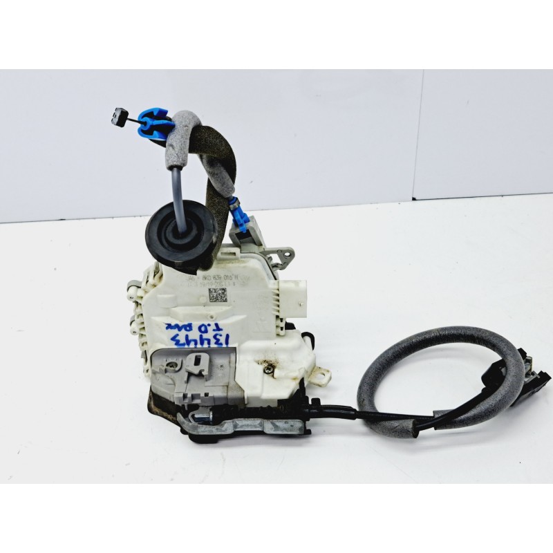 Recambio de cerradura puerta trasera derecha para audi a3 sportback (8vf) 30 tdi design referencia OEM IAM 8K0839016H  