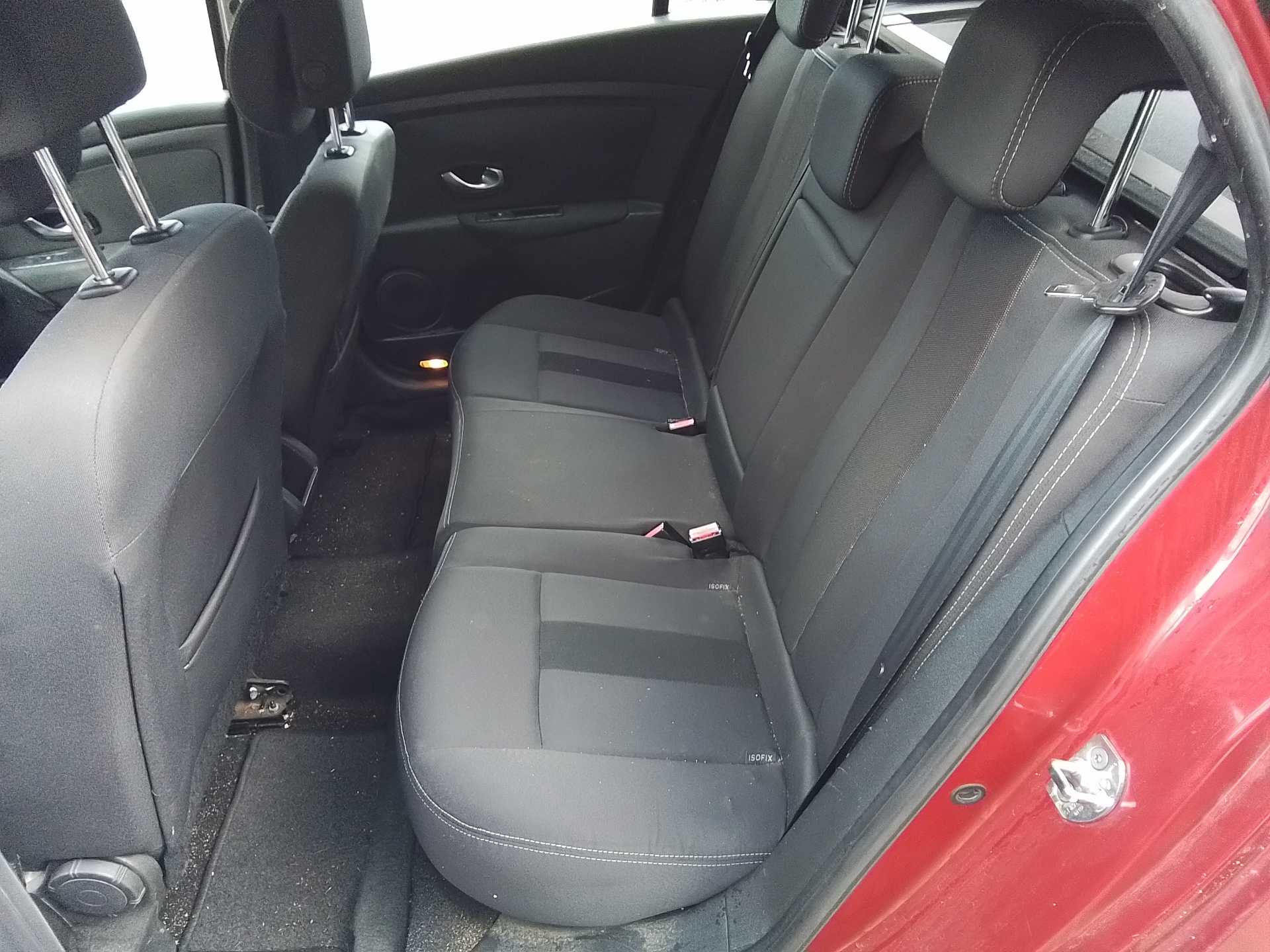 Recambio de asientos traseros para renault megane iii sport tourer business referencia OEM IAM   