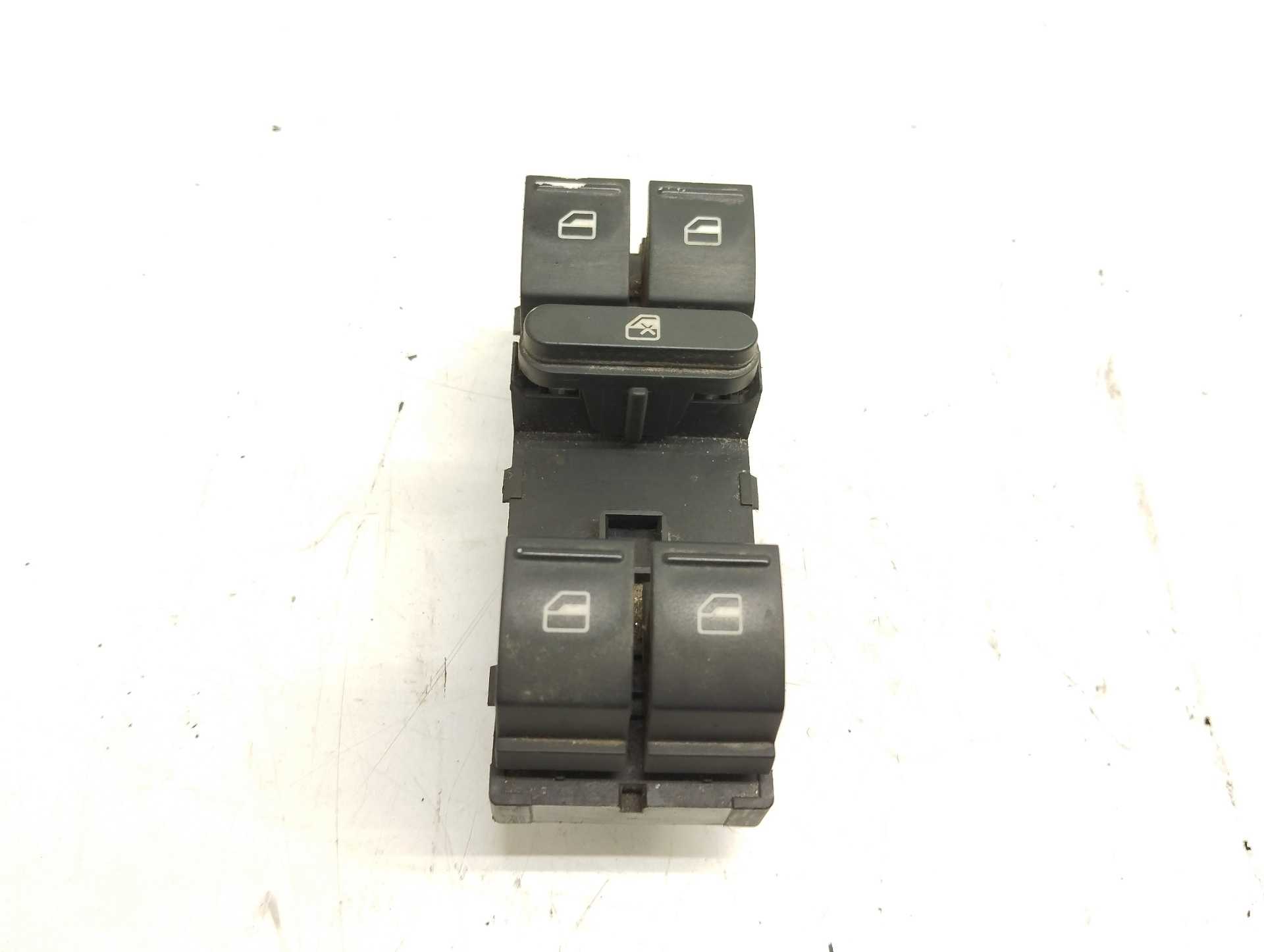 Recambio de mando elevalunas delantero izquierdo para volkswagen jetta (1k2) 2.0 tdi referencia OEM IAM 1K4959857B  