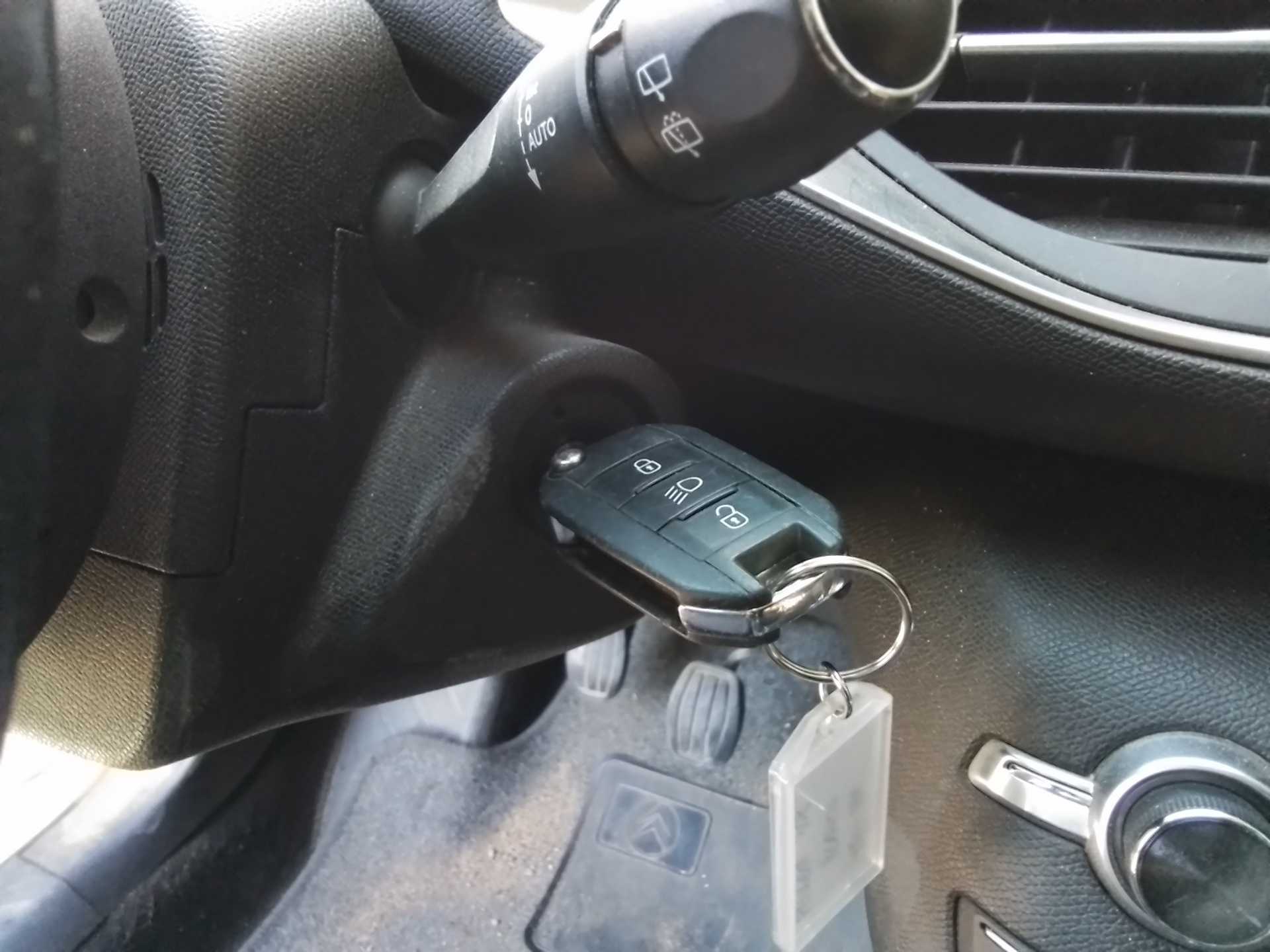 Recambio de conmutador de arranque para peugeot 308 active referencia OEM IAM   