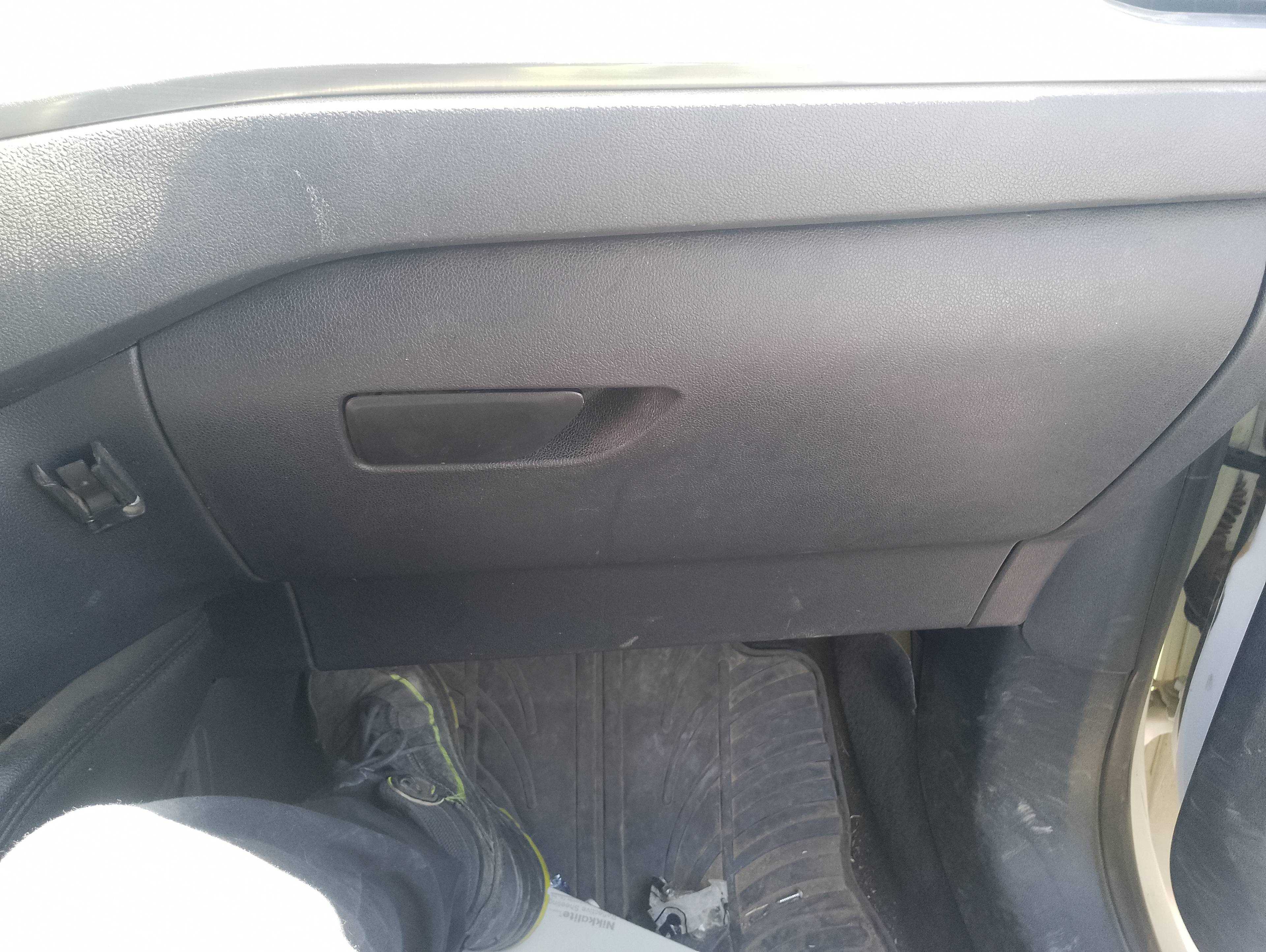 Recambio de guantera para ford kuga trend referencia OEM IAM   
