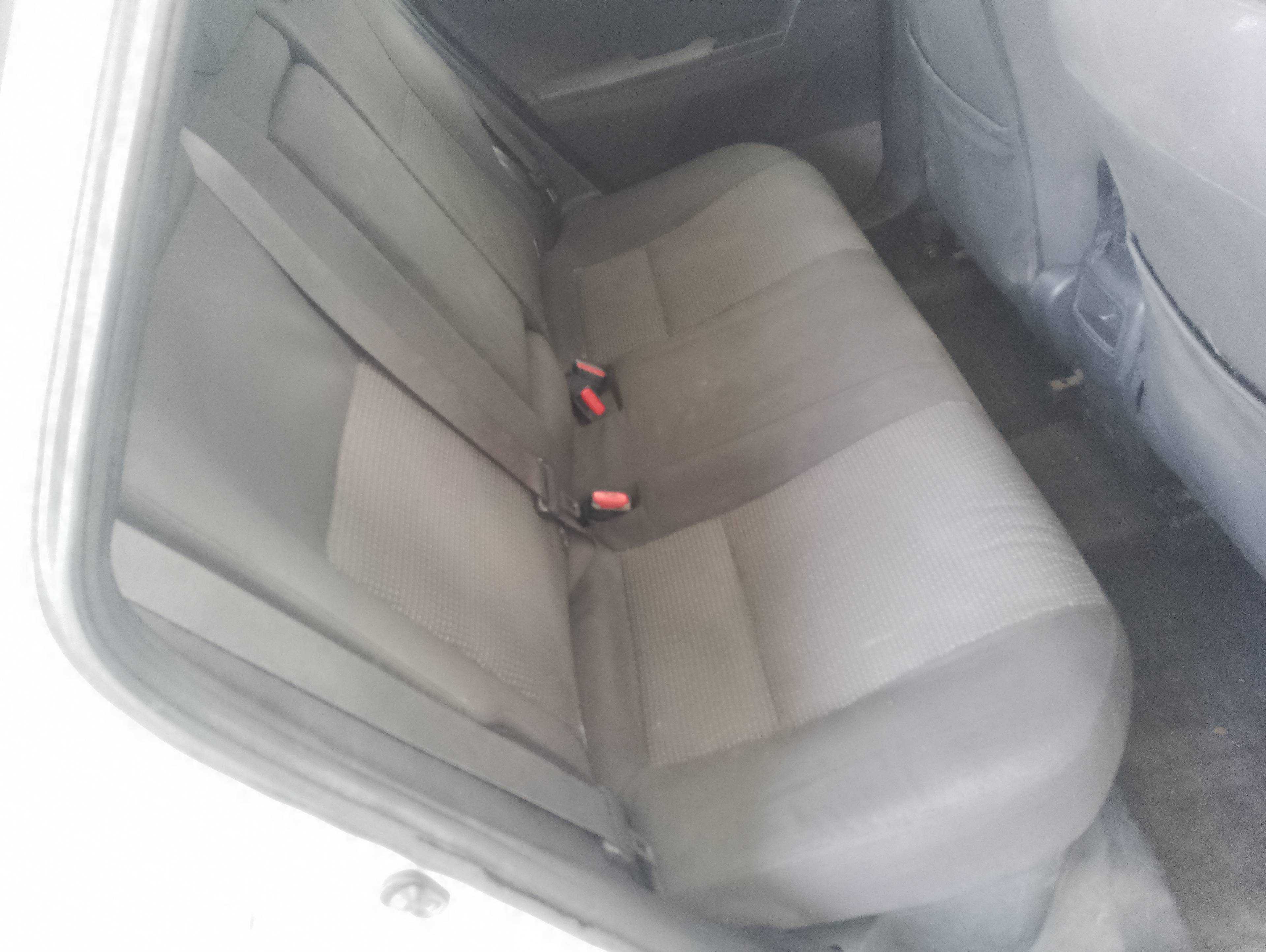 Recambio de asientos traseros para toyota auris hybrid active referencia OEM IAM   