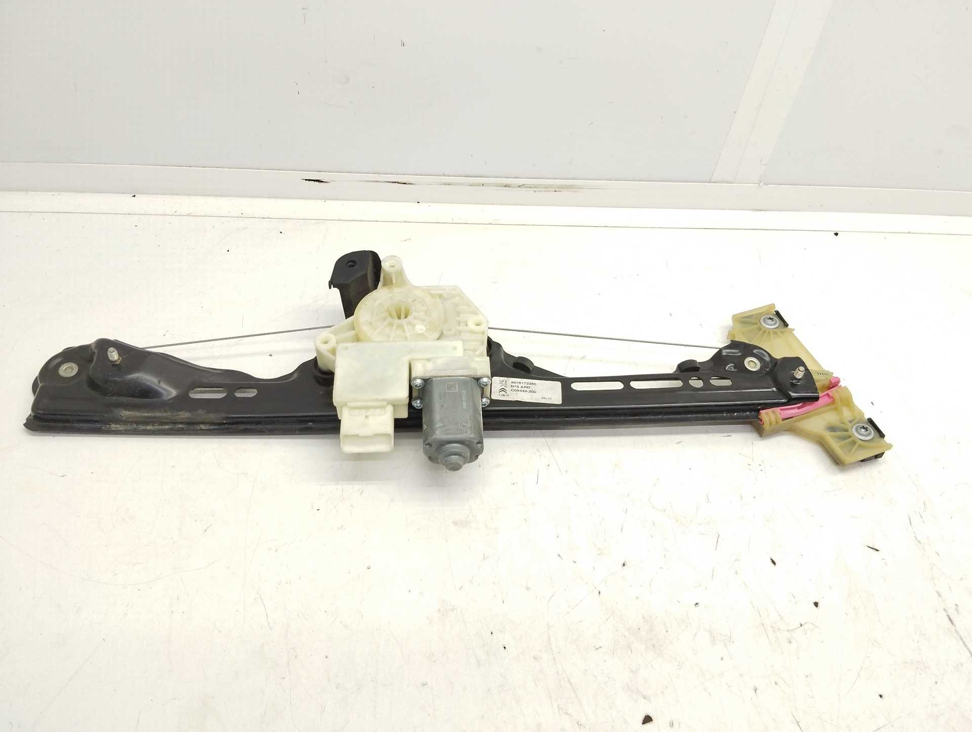 Recambio de elevalunas trasero derecho para citroën c4 picasso origins referencia OEM IAM 9675288180  