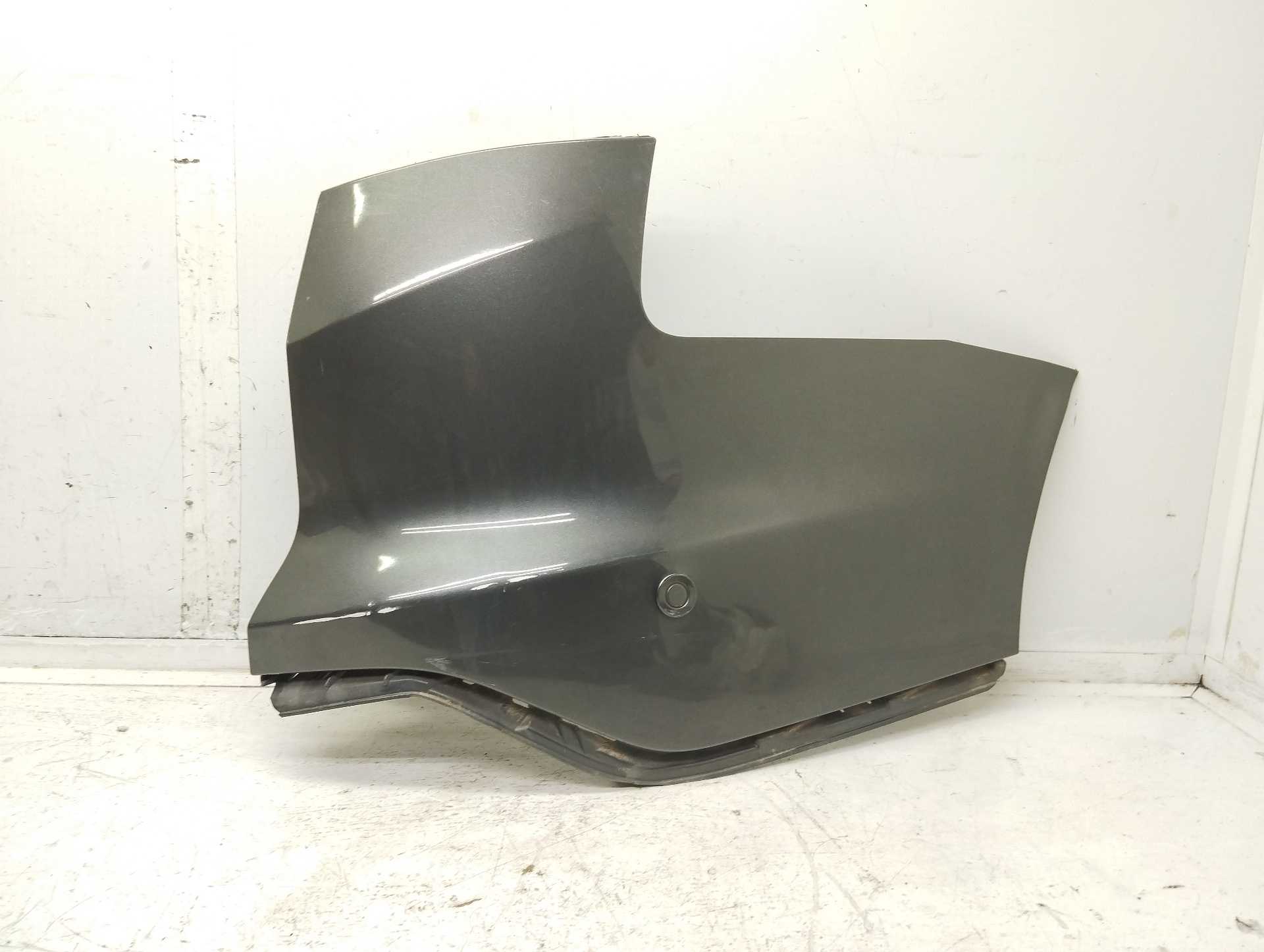 Recambio de puntera paragolpes trasera derecha para ford focus lim. (cb8) sport referencia OEM IAM BM5117864A 2121135 