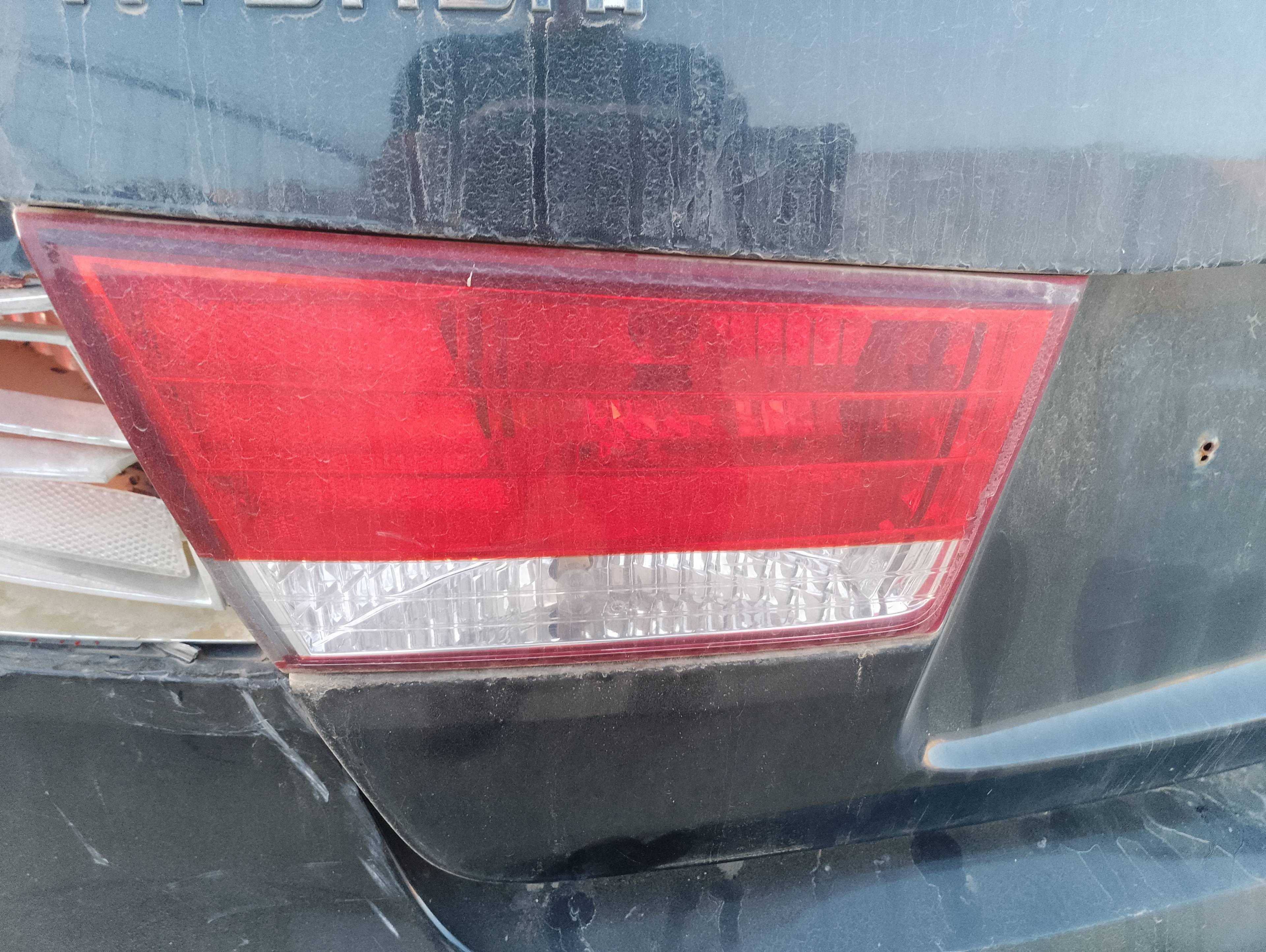 Recambio de piloto porton trasero izquierdo para hyundai sonata (nf) 2.0 crdi cat referencia OEM IAM   