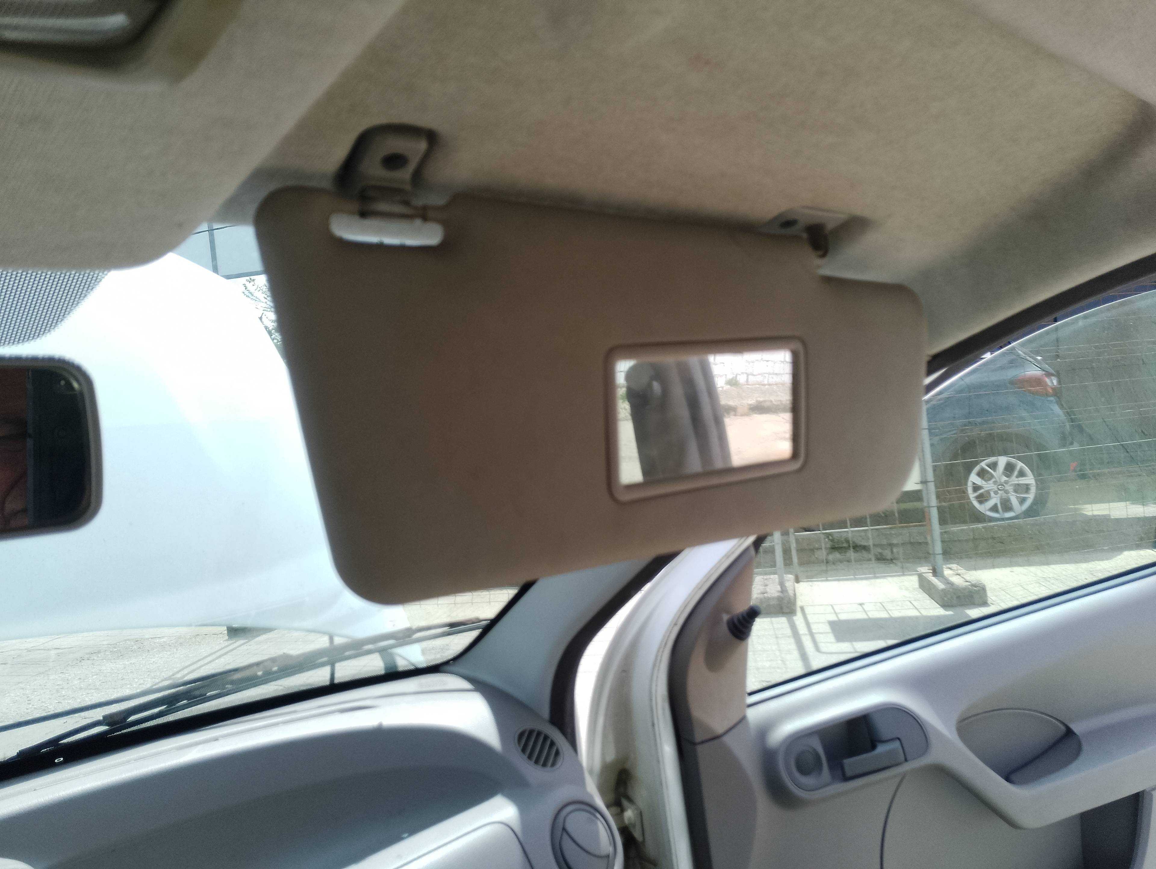 Recambio de parasol derecho para fiat panda (169) 1.1 8v referencia OEM IAM   