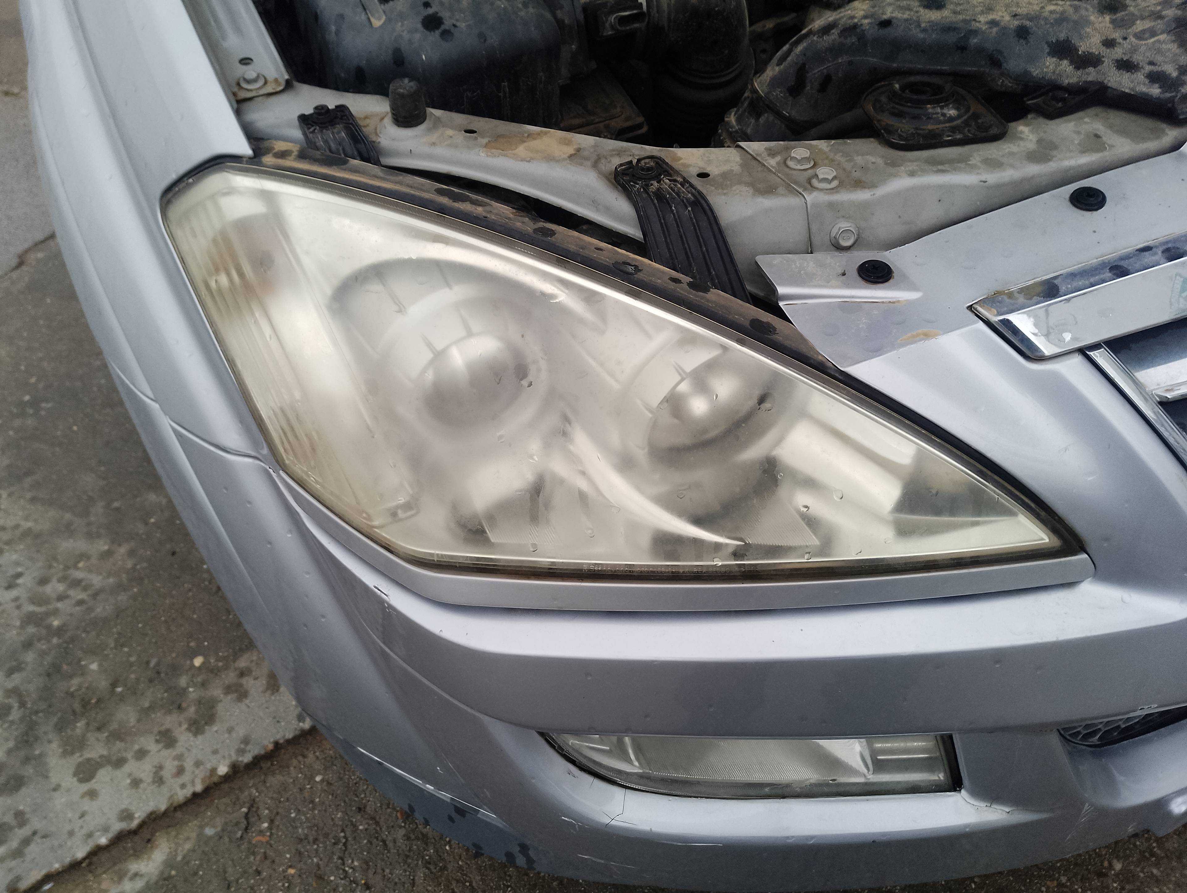 Recambio de faro derecho para ssangyong kyron 200 xdi limited referencia OEM IAM   