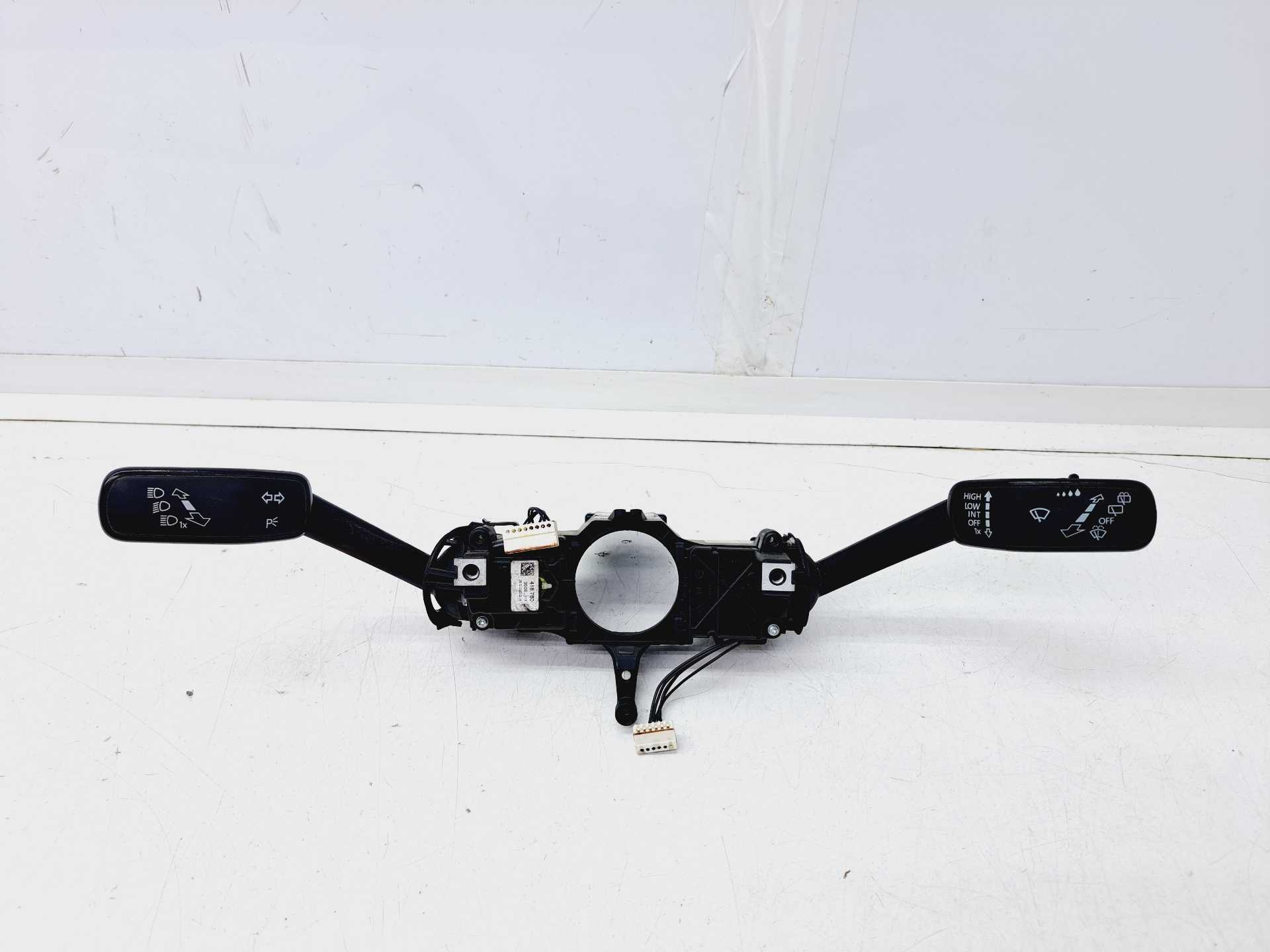Recambio de mando luces para volkswagen t-roc 1.5 16v tsi act referencia OEM IAM 5Q1953521M 5Q1953502AA 