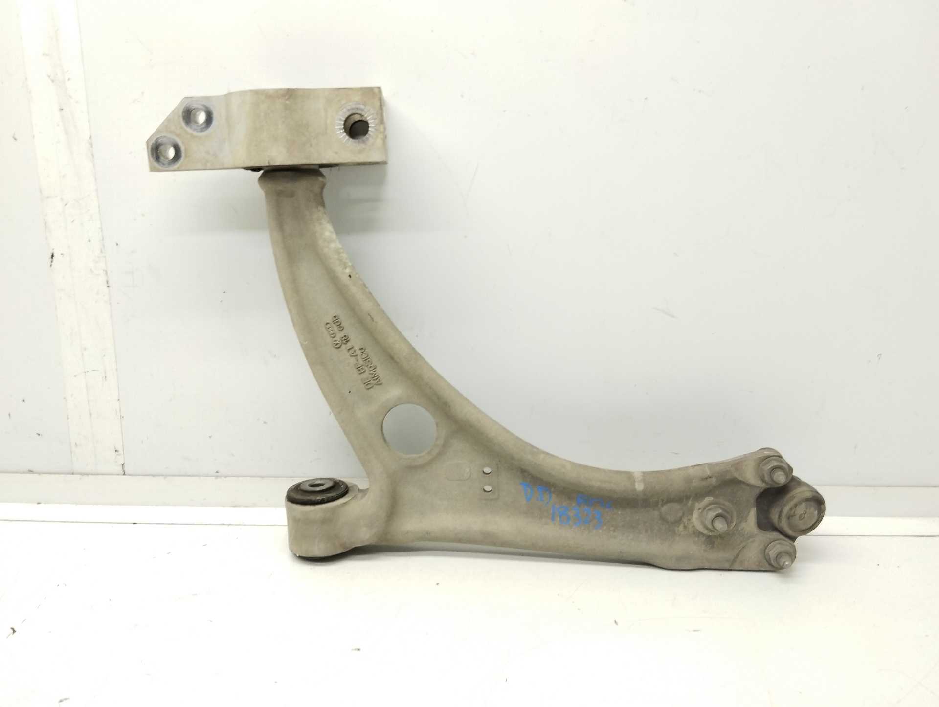 Recambio de brazo suspension inferior delantero derecho para audi q3 (8ug) attraction referencia OEM IAM 3C0407151H  