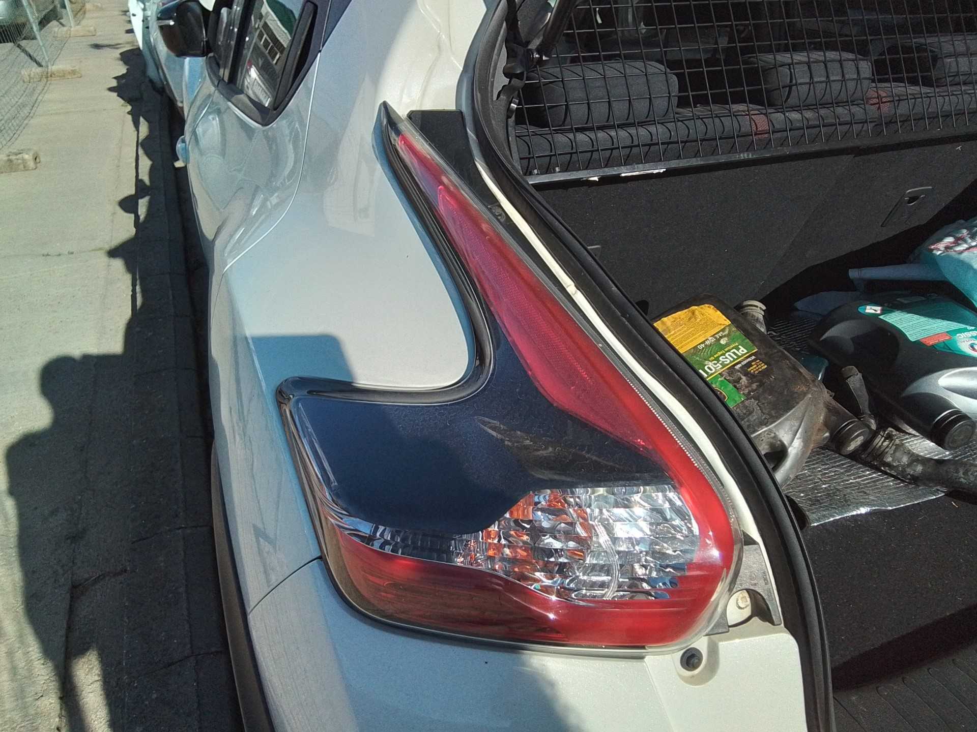 Recambio de piloto trasero izquierdo para nissan juke (f15) acenta referencia OEM IAM 26555BV80A L90049815 