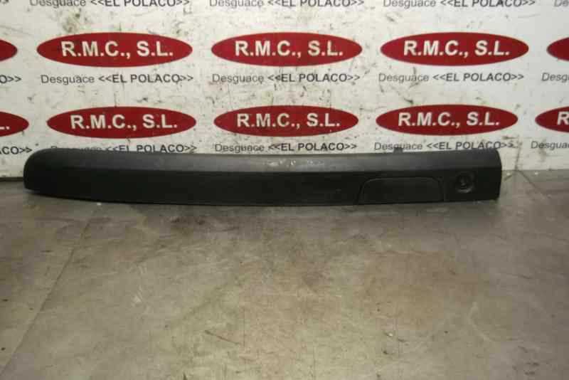 Recambio de maneta exterior porton para dacia dokker ambiance referencia OEM IAM 8200553159  