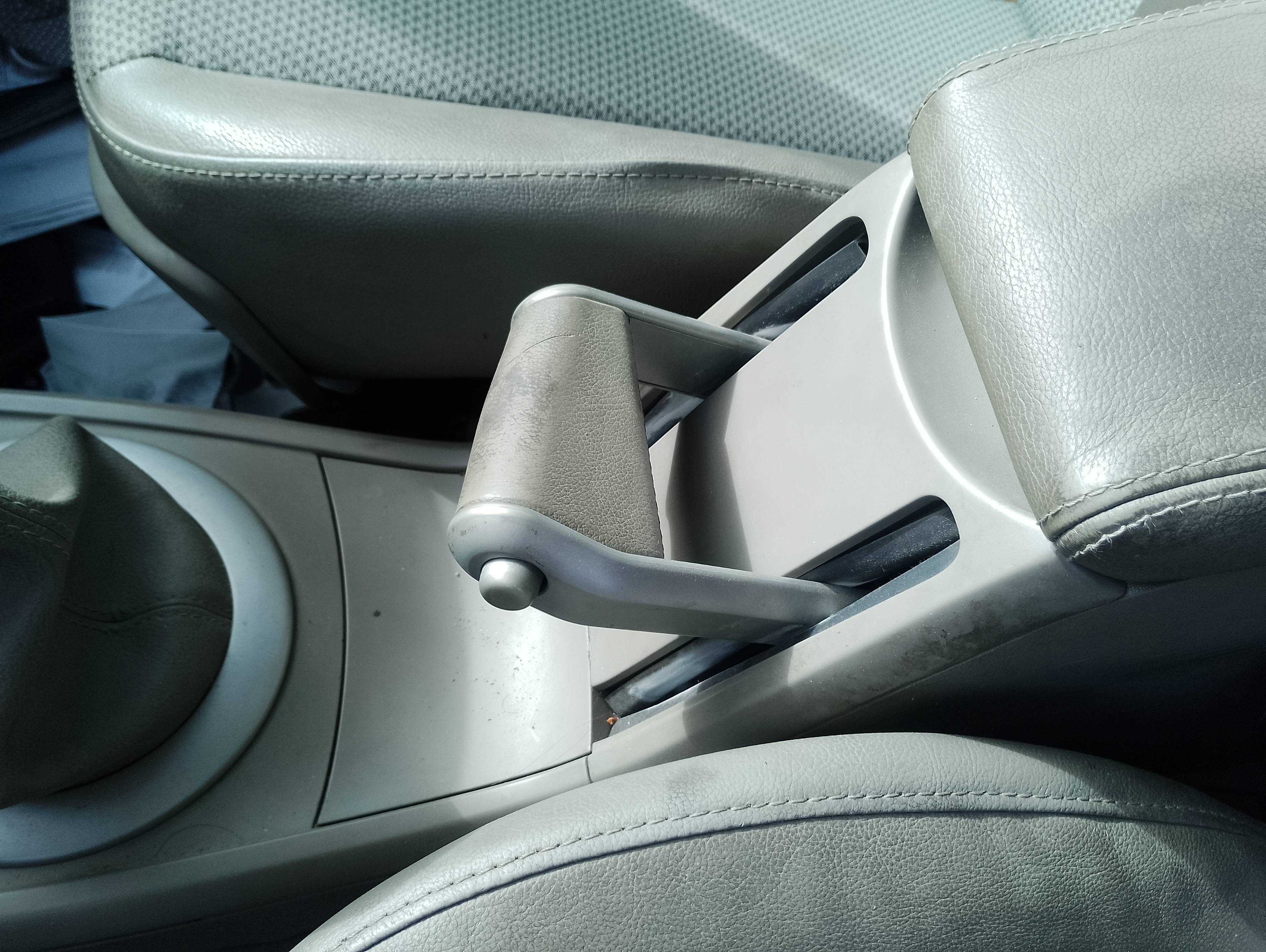 Recambio de palanca freno para renault megane ii familiar authentique confort referencia OEM IAM   