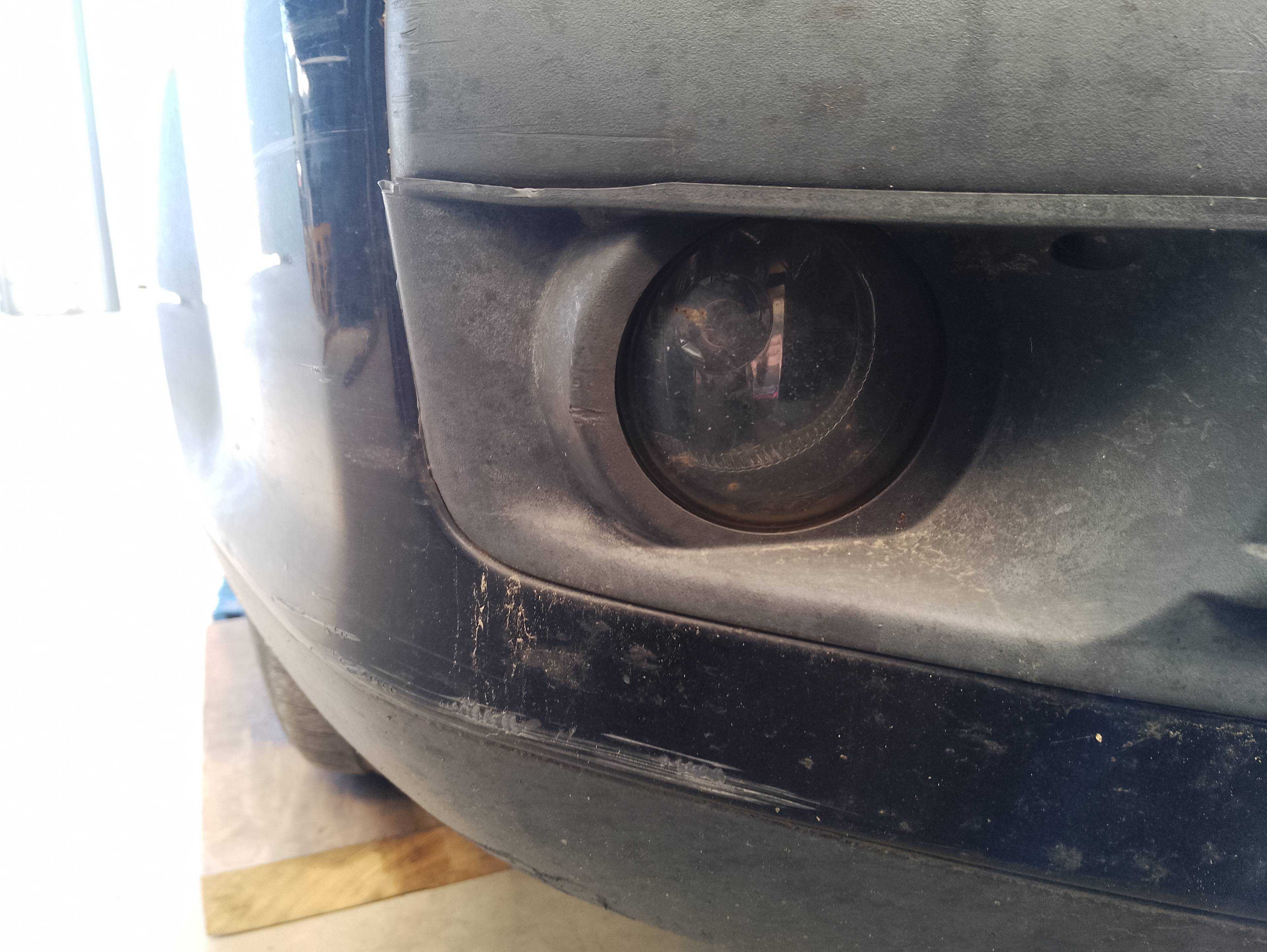 Recambio de faro antiniebla derecho para ford focus berlina (cap) ambiente (d) referencia OEM IAM   