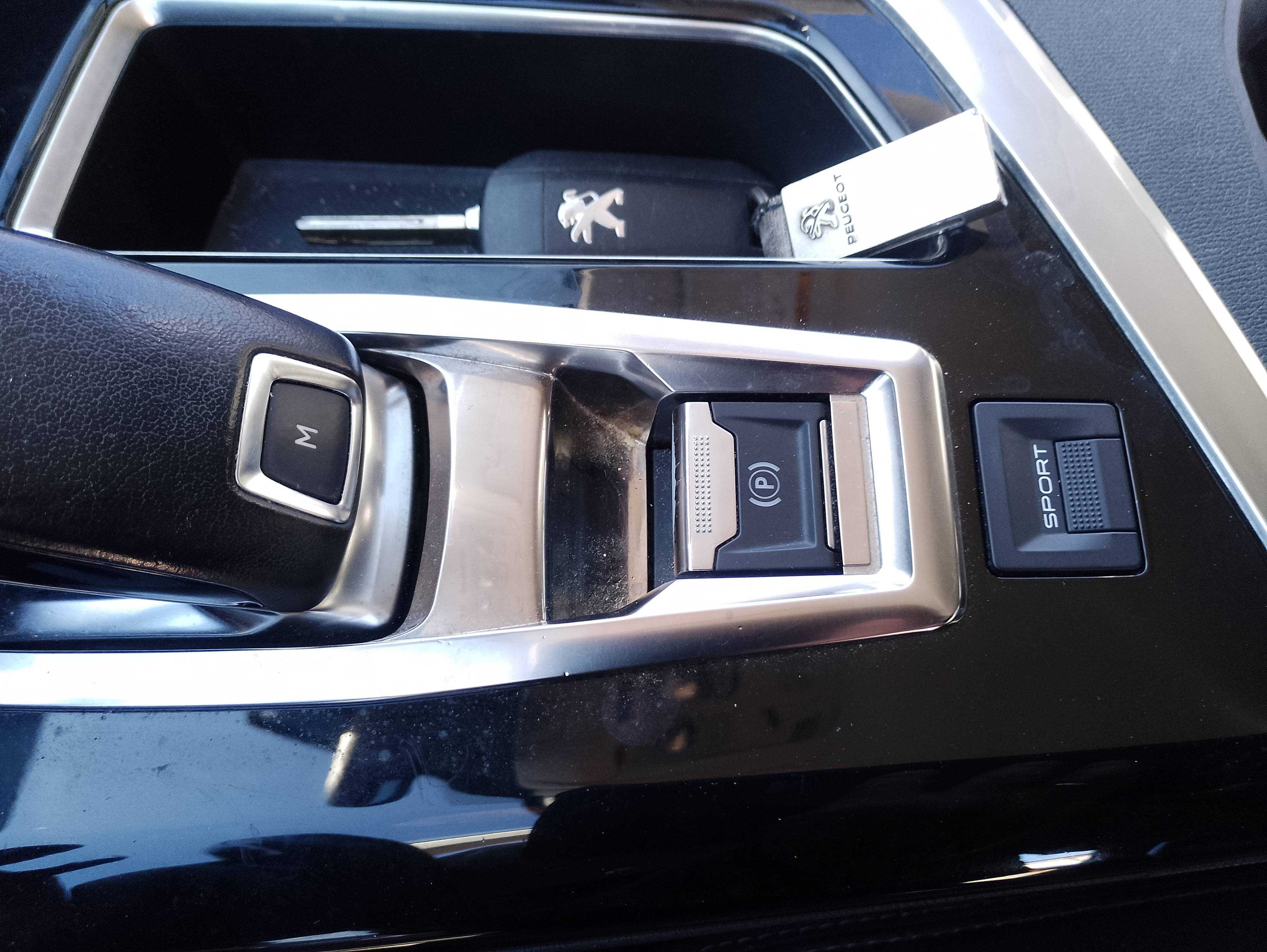 Recambio de palanca freno para peugeot 3008 active referencia OEM IAM   