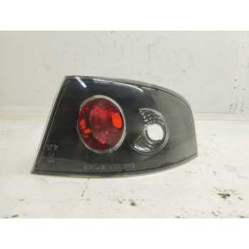 PILOTO TRASERO DERECHO SK371037103 