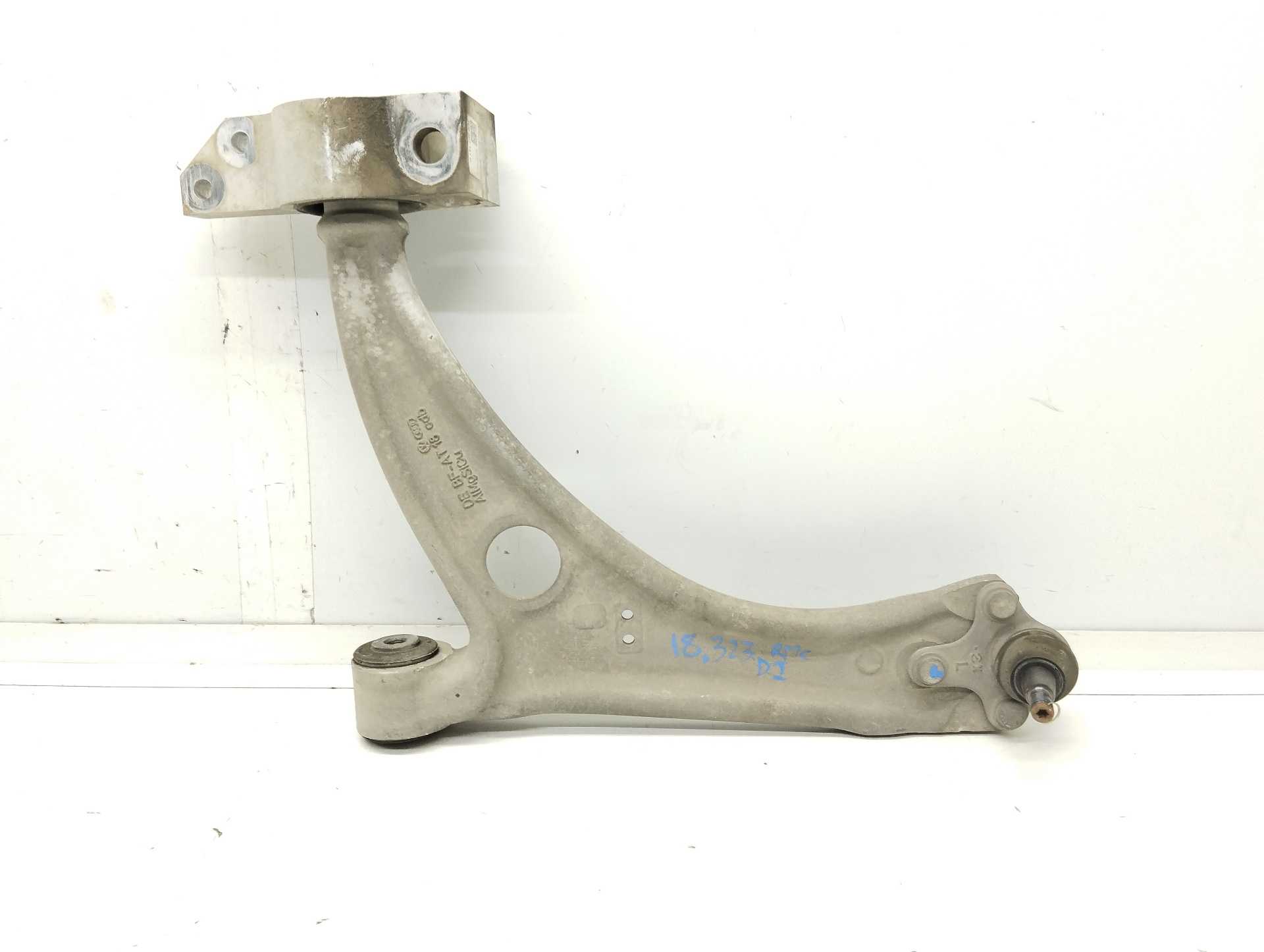 Recambio de brazo suspension inferior delantero izquierdo para audi q3 (8ug) attraction referencia OEM IAM 3C0407151H  