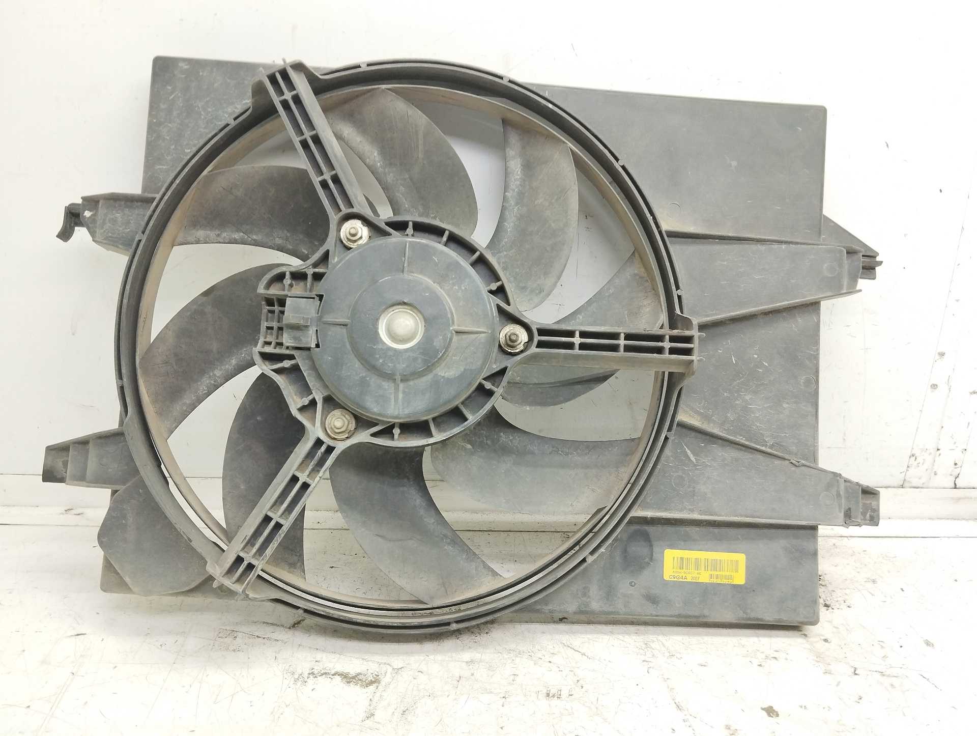 Recambio de electroventilador para ford fiesta (cbk) ambiente referencia OEM IAM 4S6HBC607AE C9G4A 