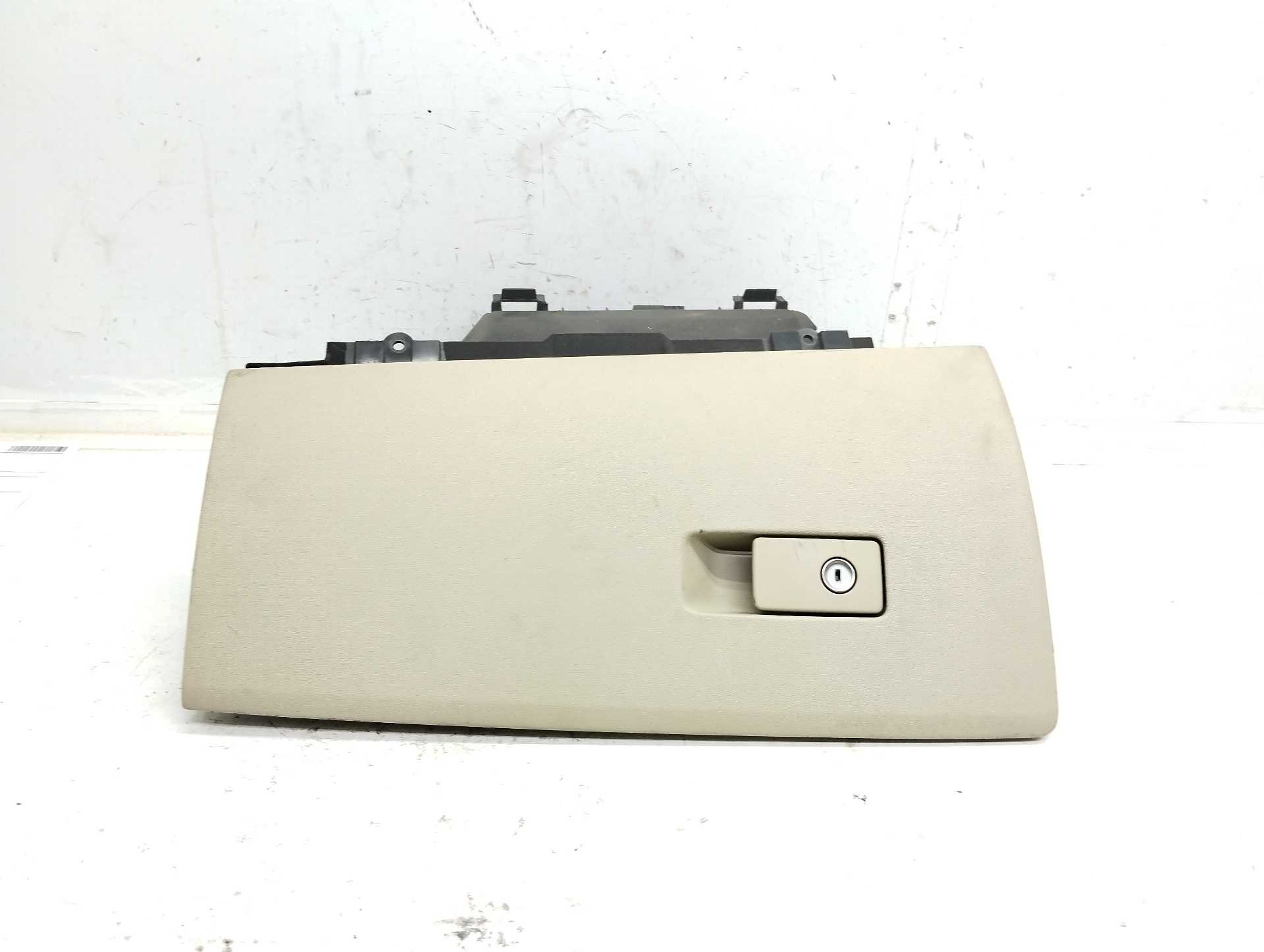 Recambio de guantera para volvo s80 berlina 2.4 d referencia OEM IAM 30676278  