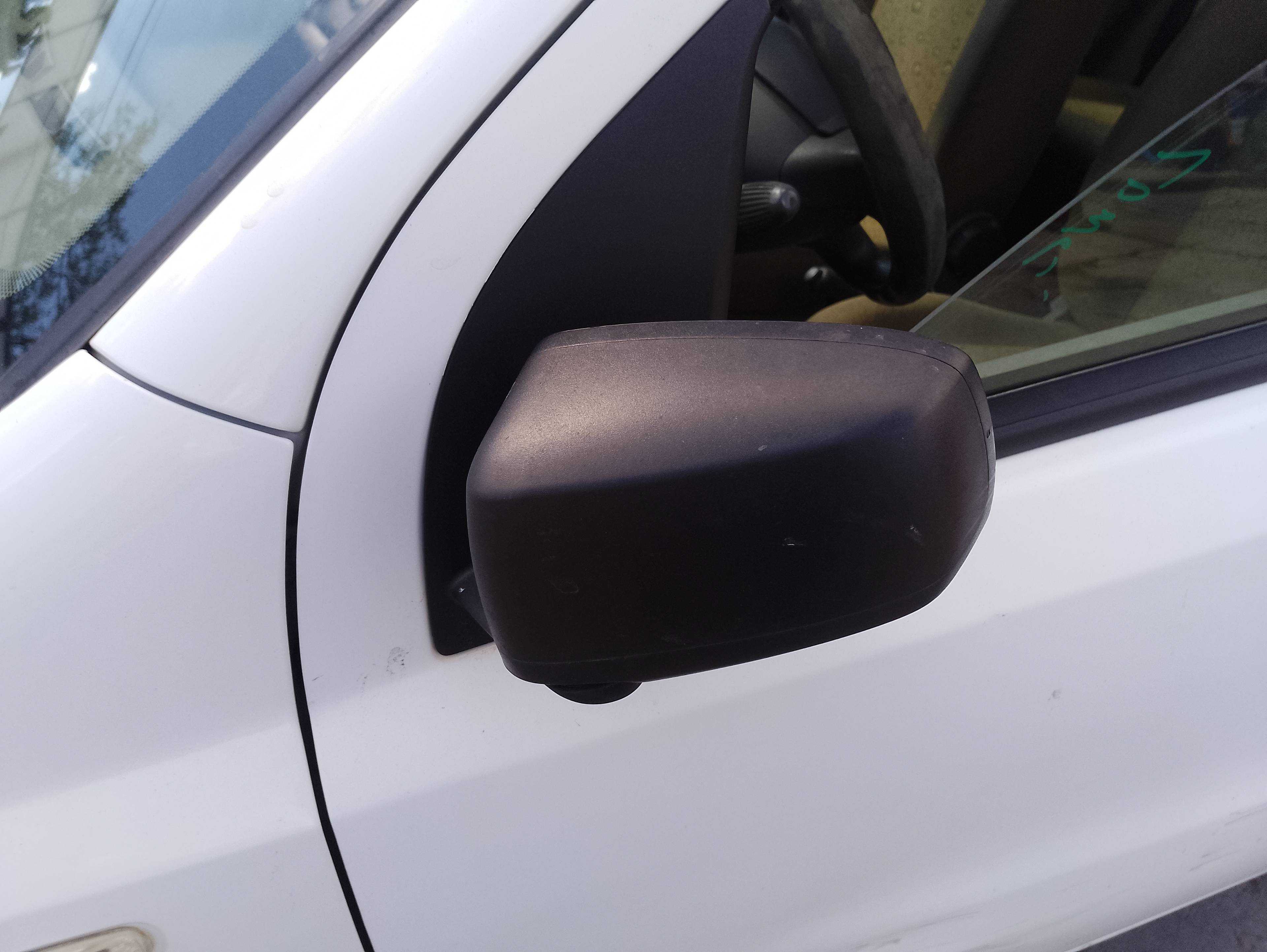 Recambio de retrovisor izquierdo para fiat panda (169) 1.1 8v referencia OEM IAM   